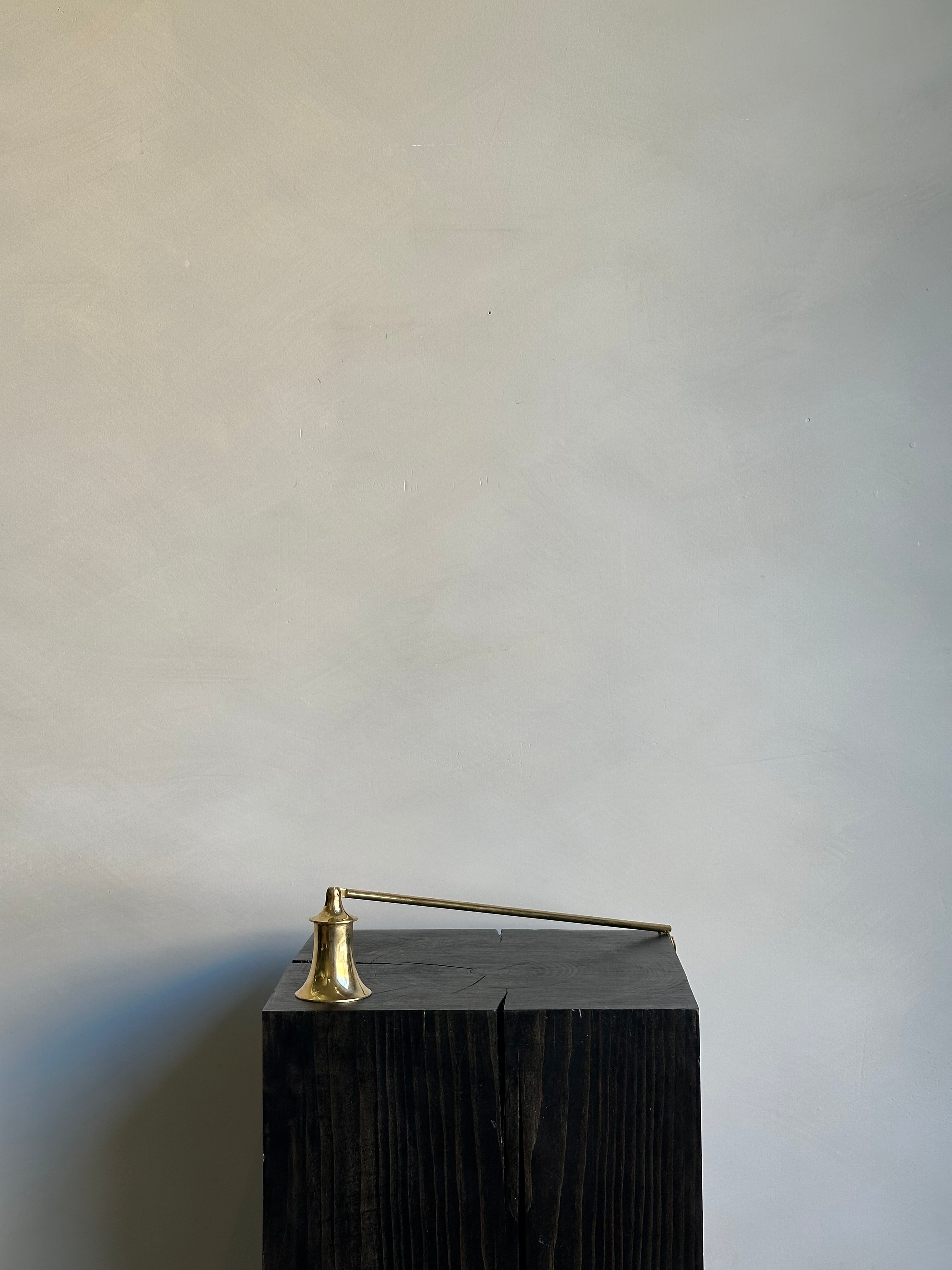 CLASSIC CANDLE SNUFFER