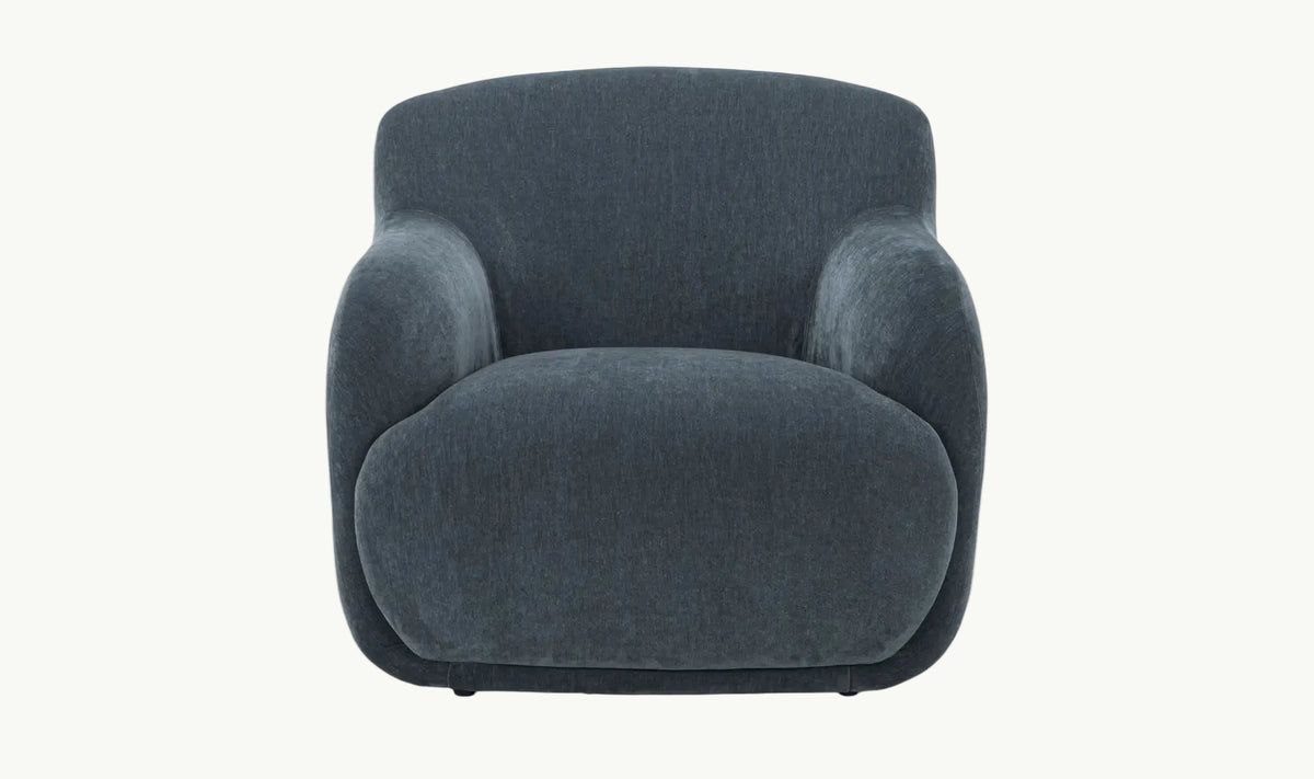 THE HADLEY LOUNGE CHAIR