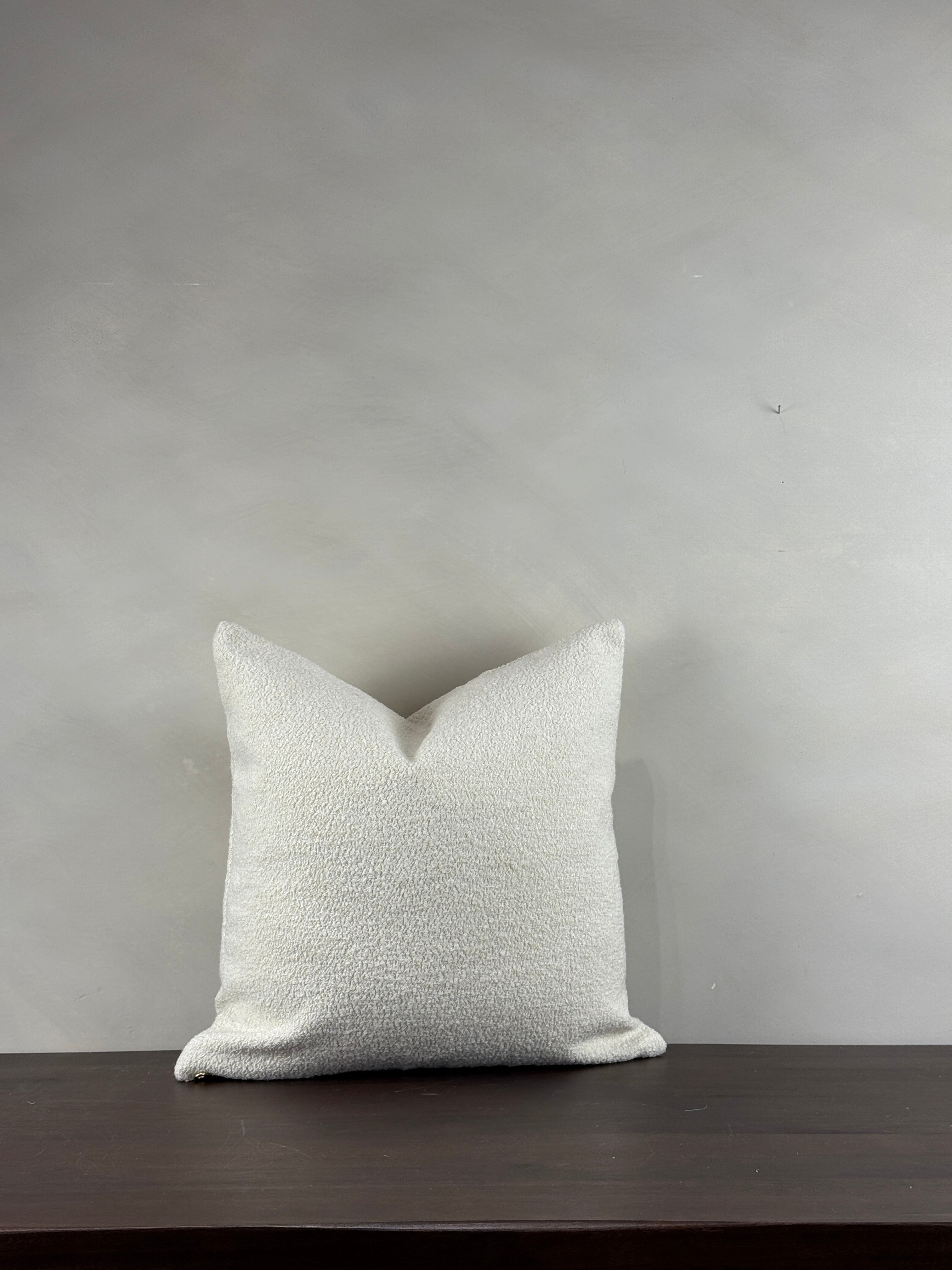 BOUCLE PILLOW COVER | BLVG COLLECTION