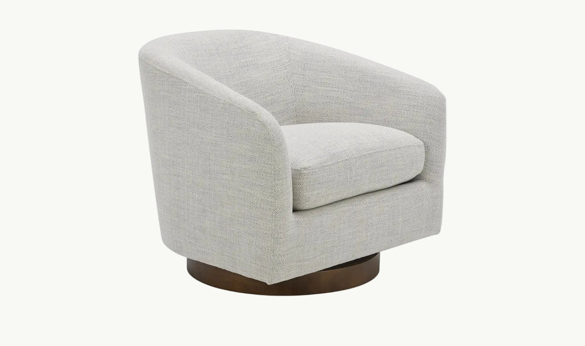 THE LUNA SWIVEL CHAIR