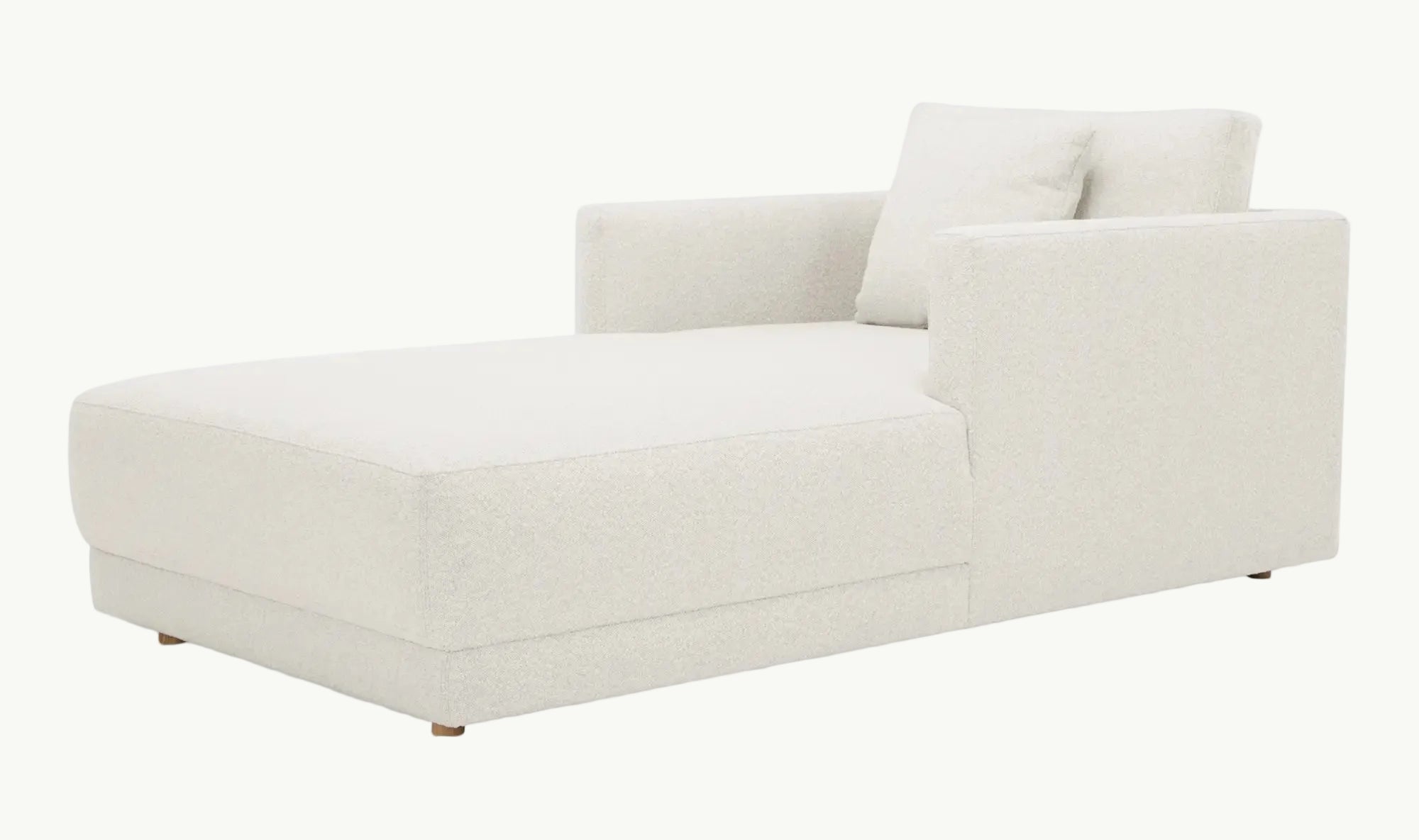 THE MILEY CHAISE