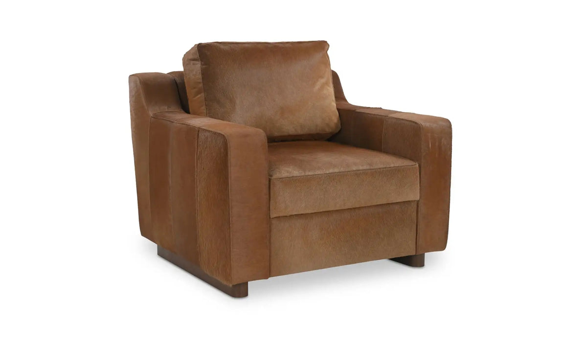 THE OLLIE LOUNGE CHAIR