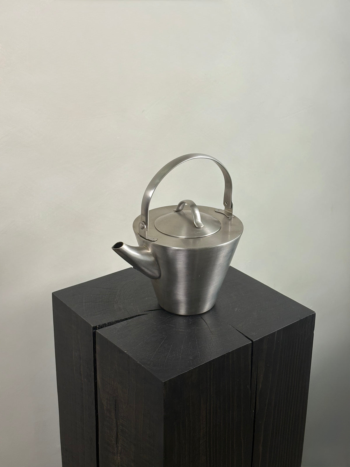 CHROME TEA POT