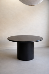 BLACK ROUND DINING TABLE