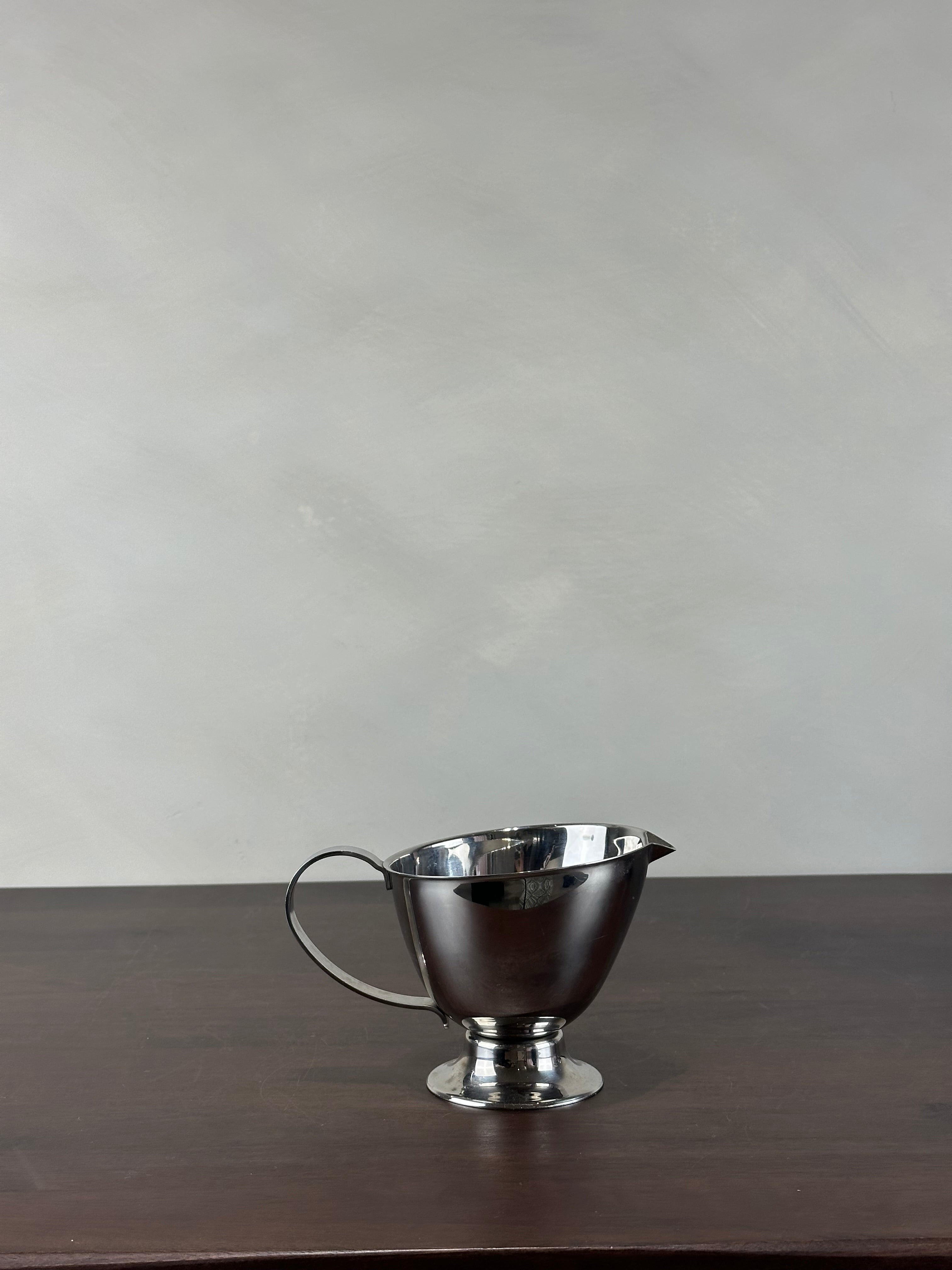 CHROME GRAVY BOAT