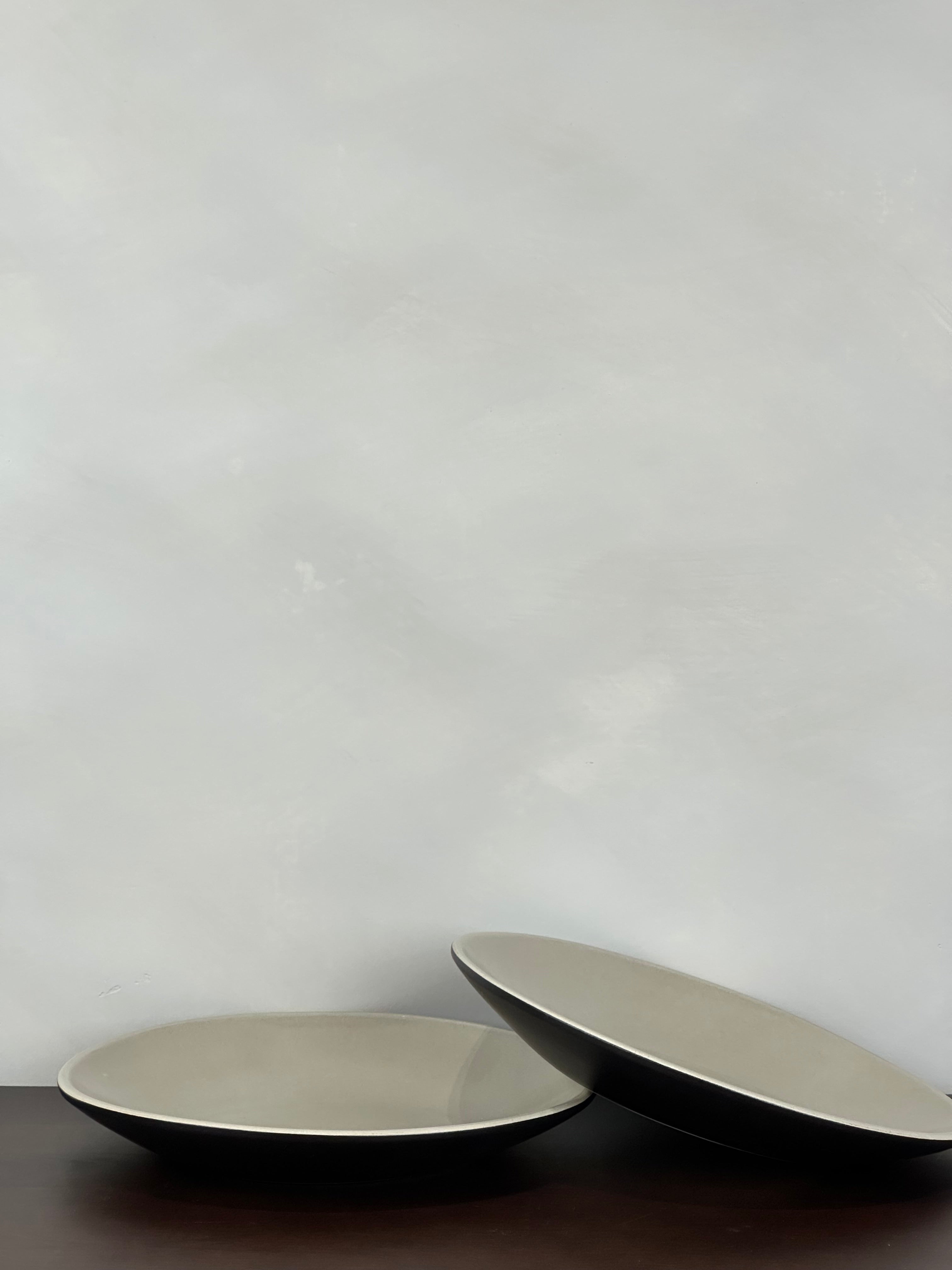 BEIGE DINNER PLATE