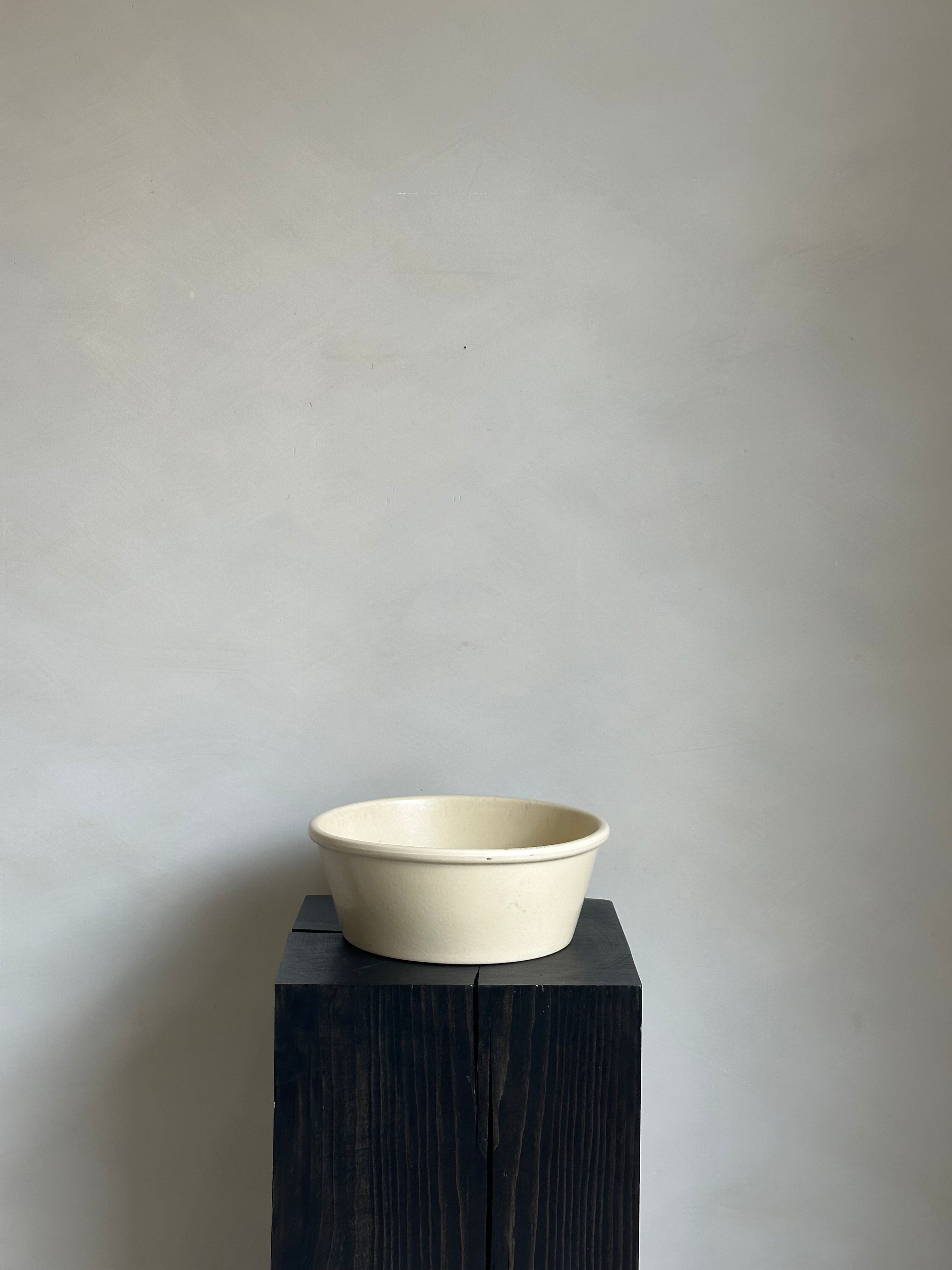 BUTTER YELLOW BOWL