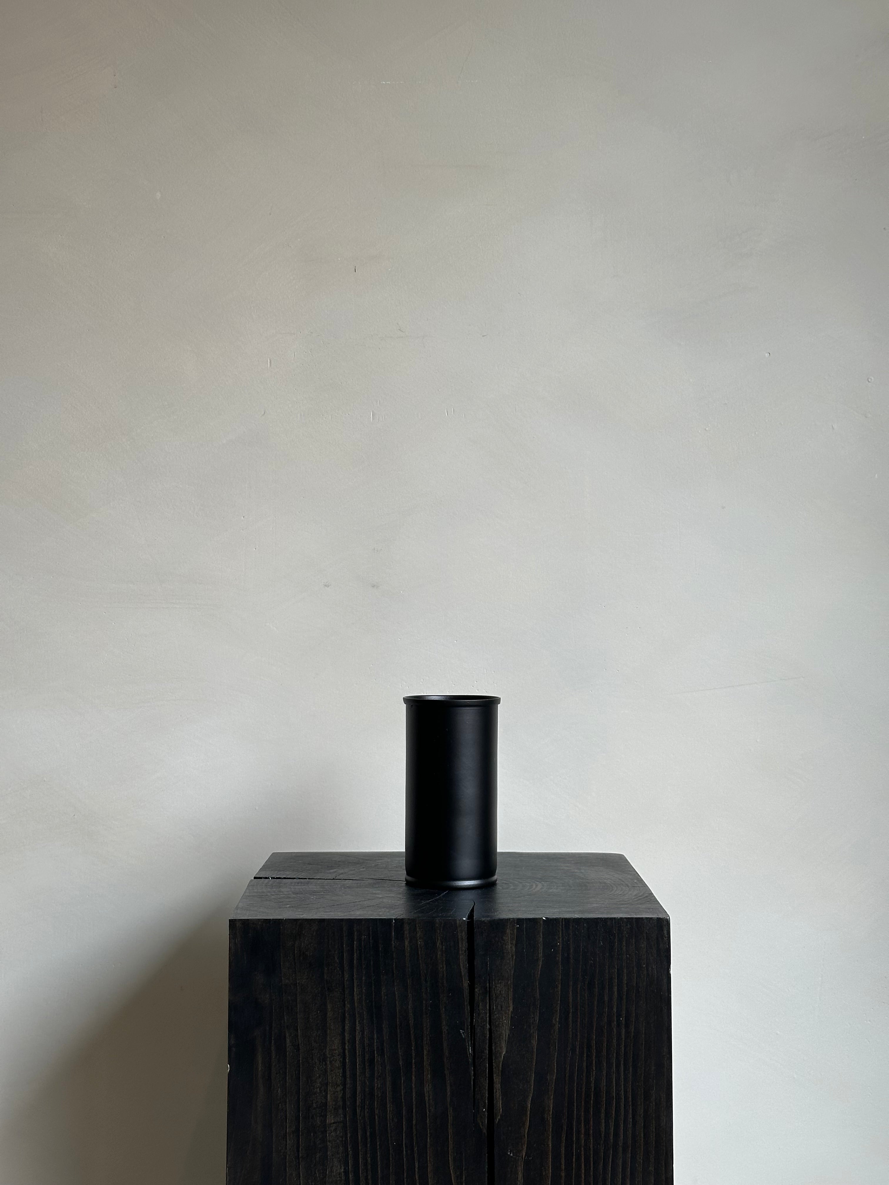 GENUINE BLACK VASE