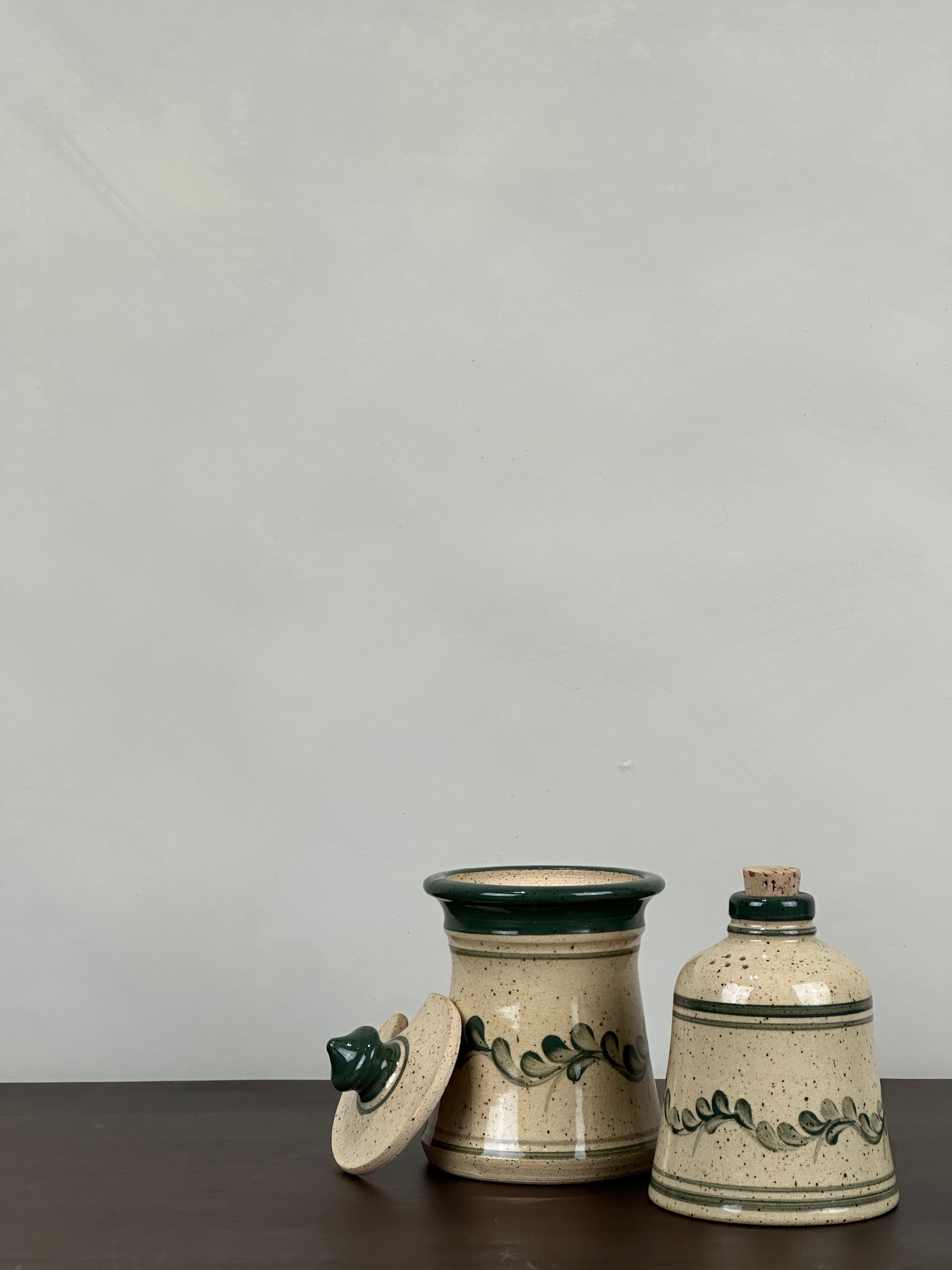 SMALL CERAMIC CANISTER