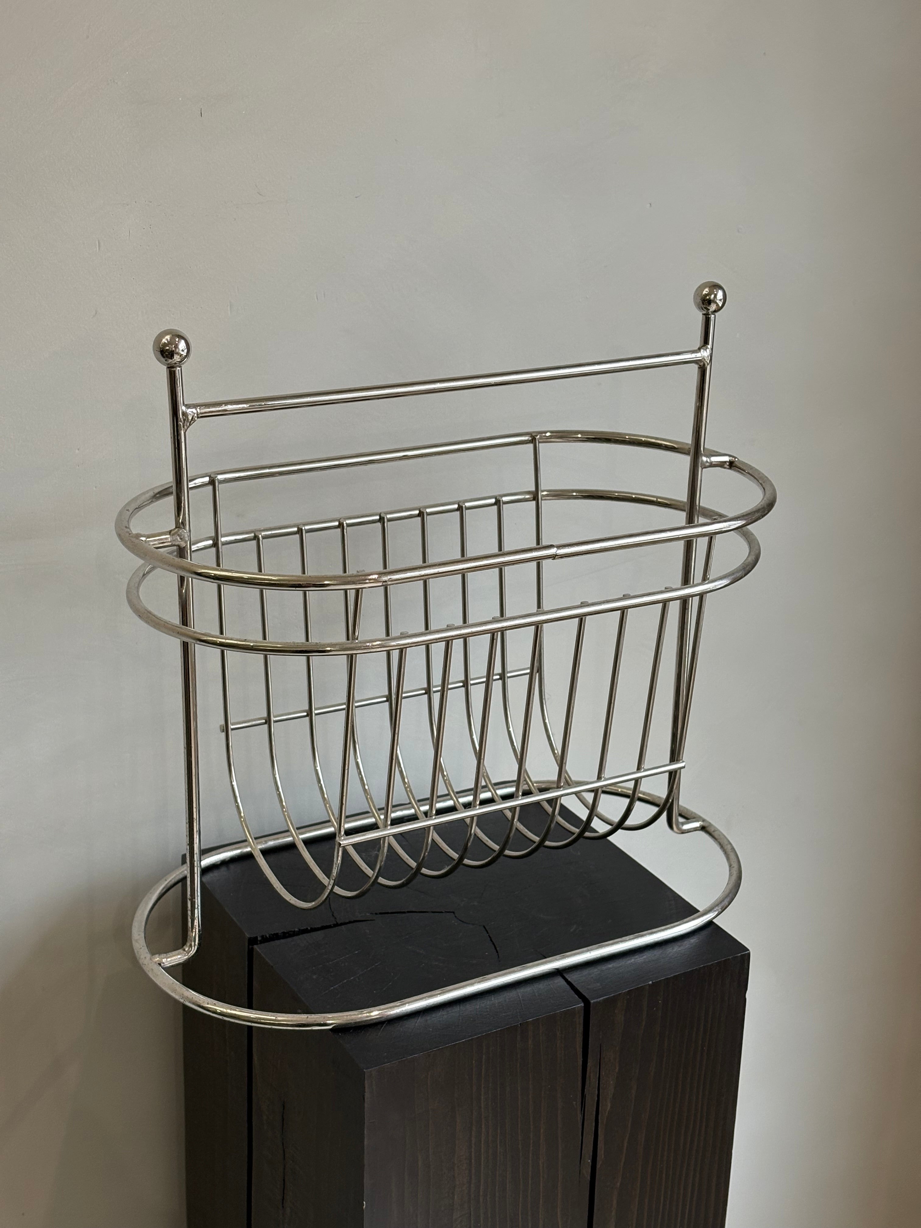 SILVER MAGAZINE RACK