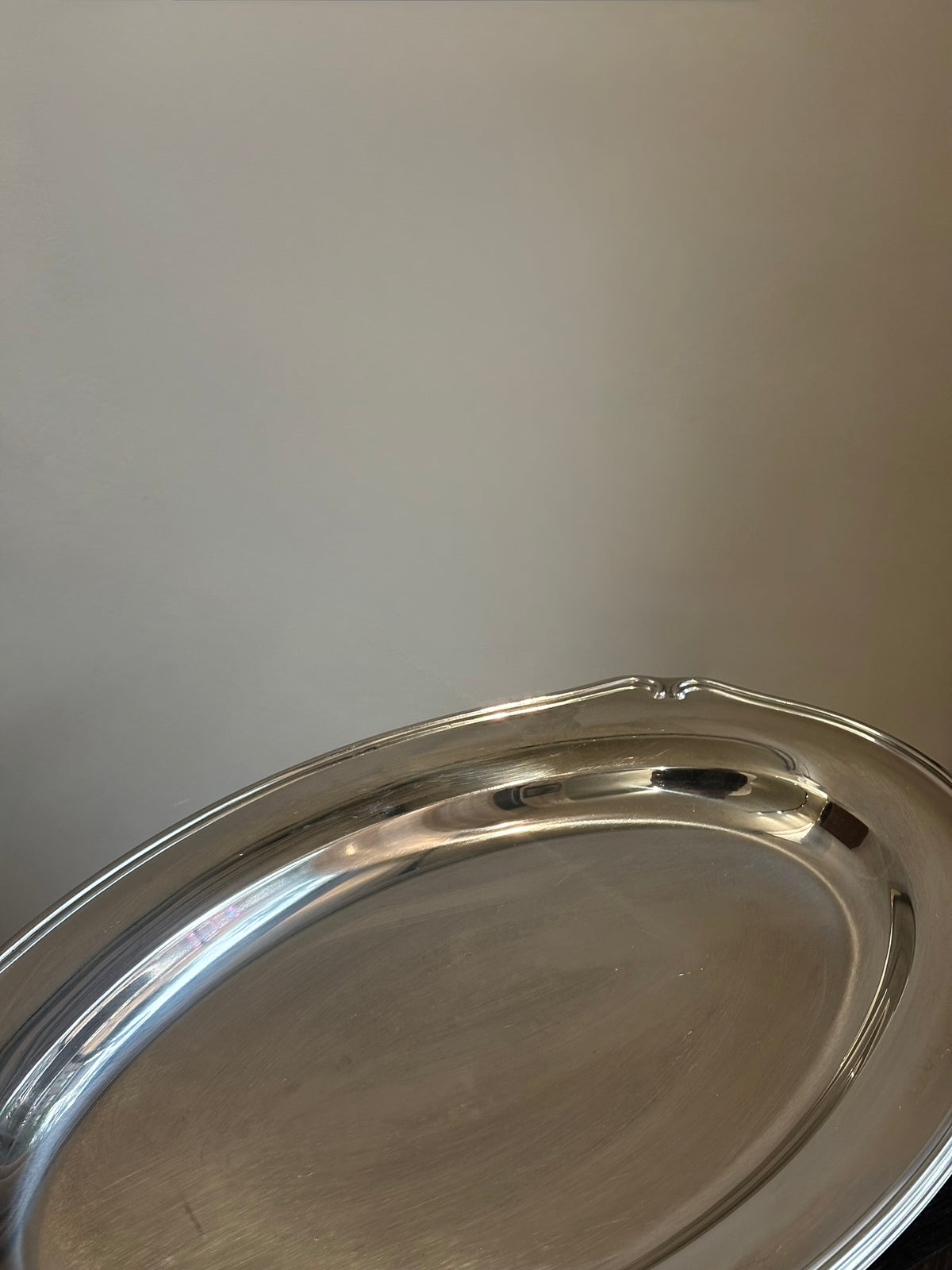 SCALLOPED OVAL PLATTER