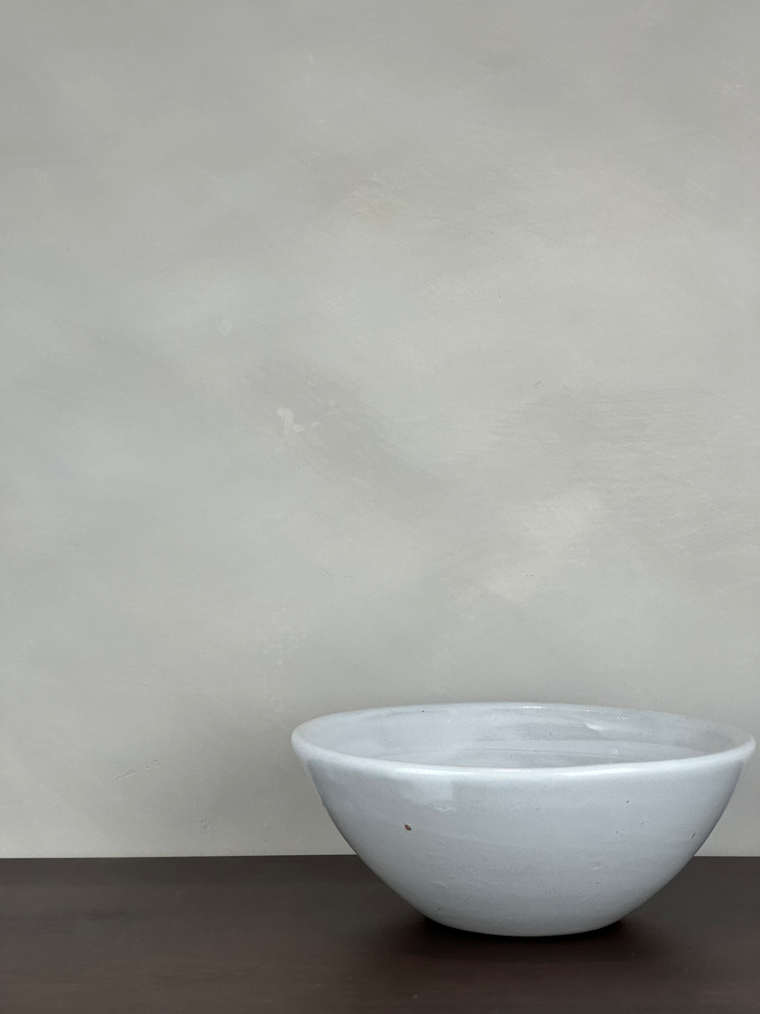 WHITE CERAMIC MIXING BOWL