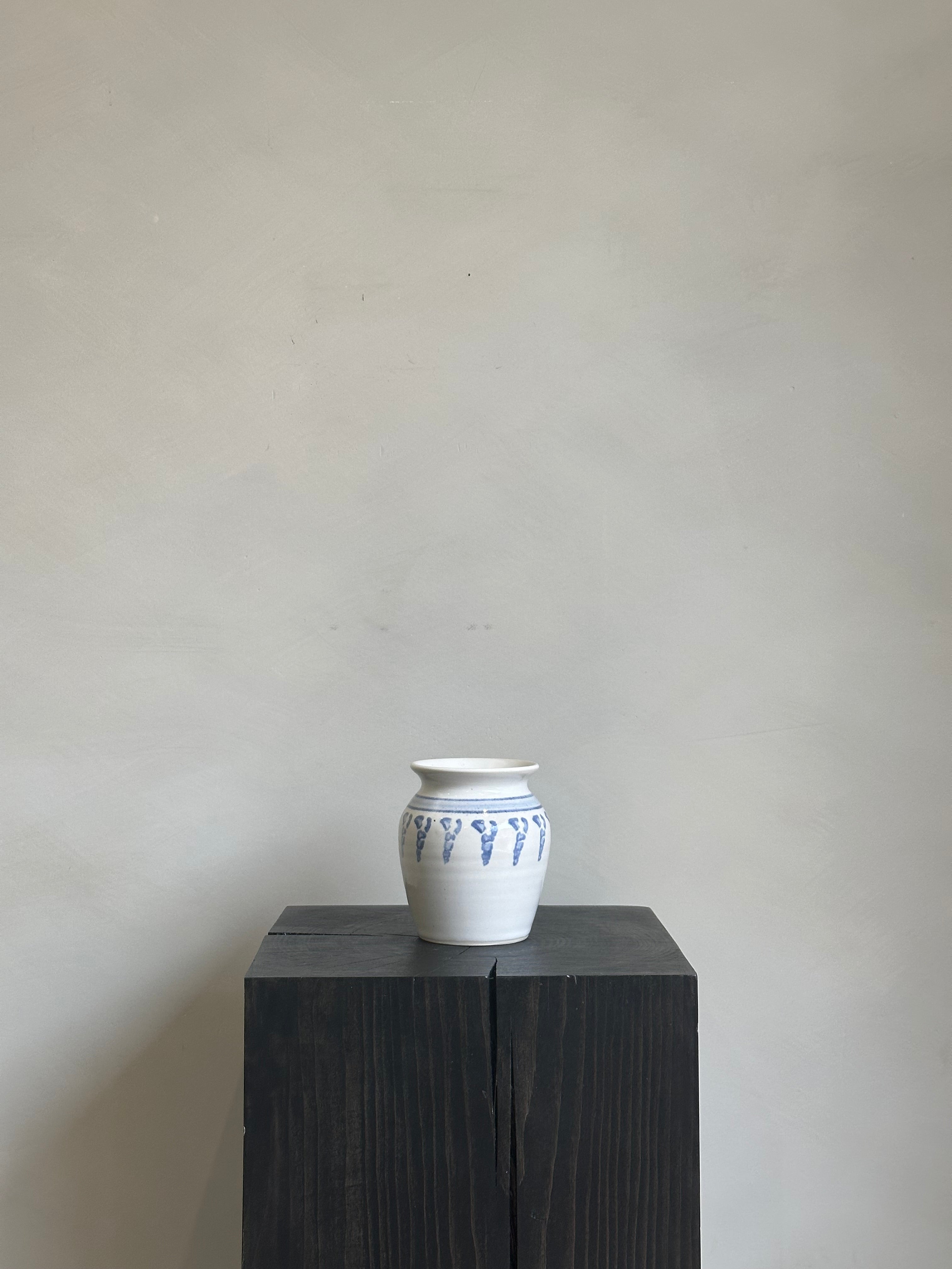 WHITE & BLUE CERAMIC VASE