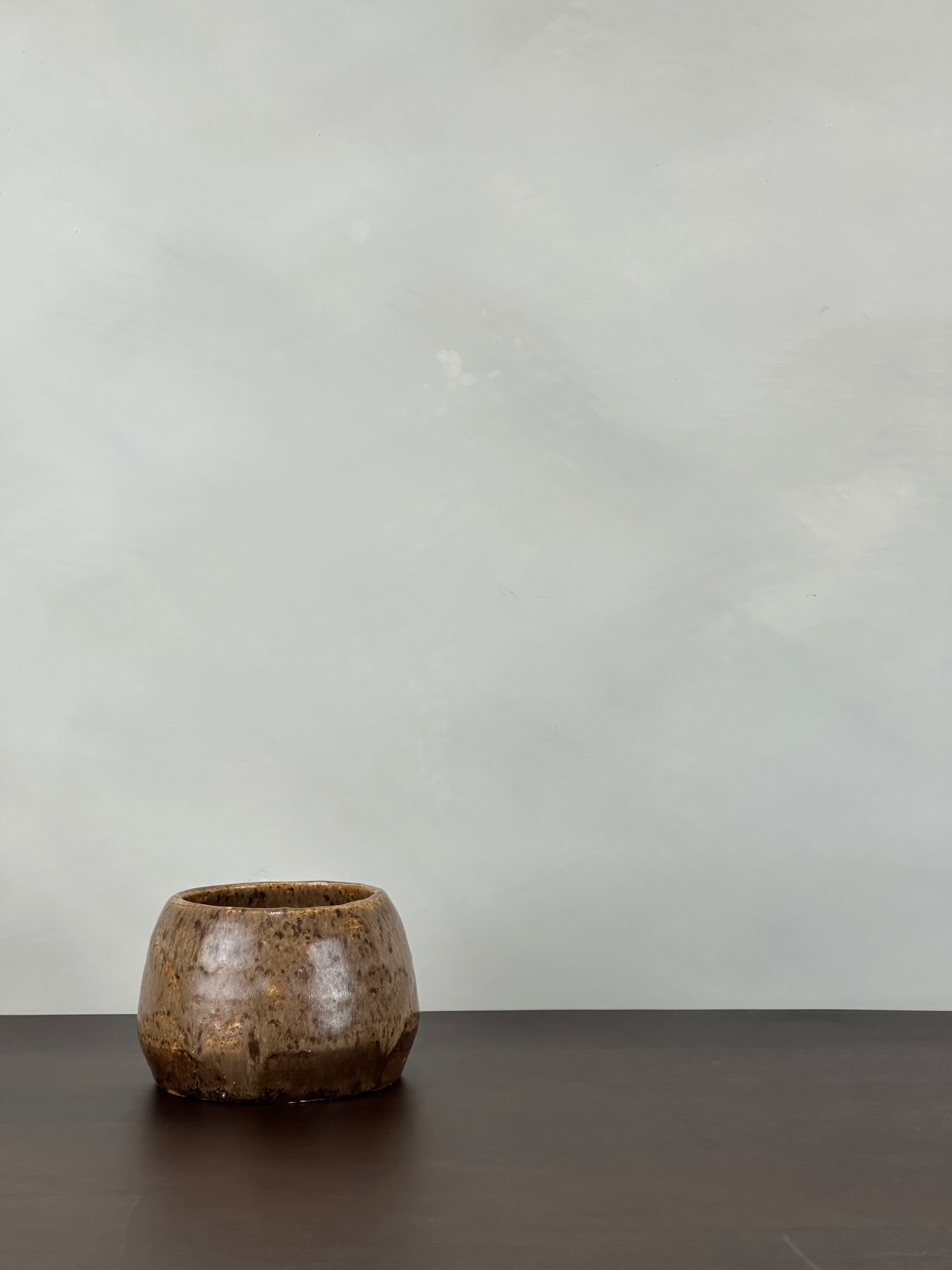 HANDCRAFTED PLANTER