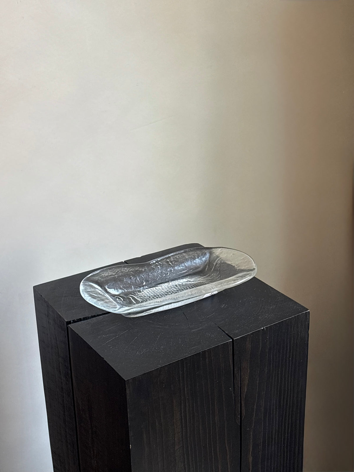 VINTAGE CRYSTAL FISH DISH
