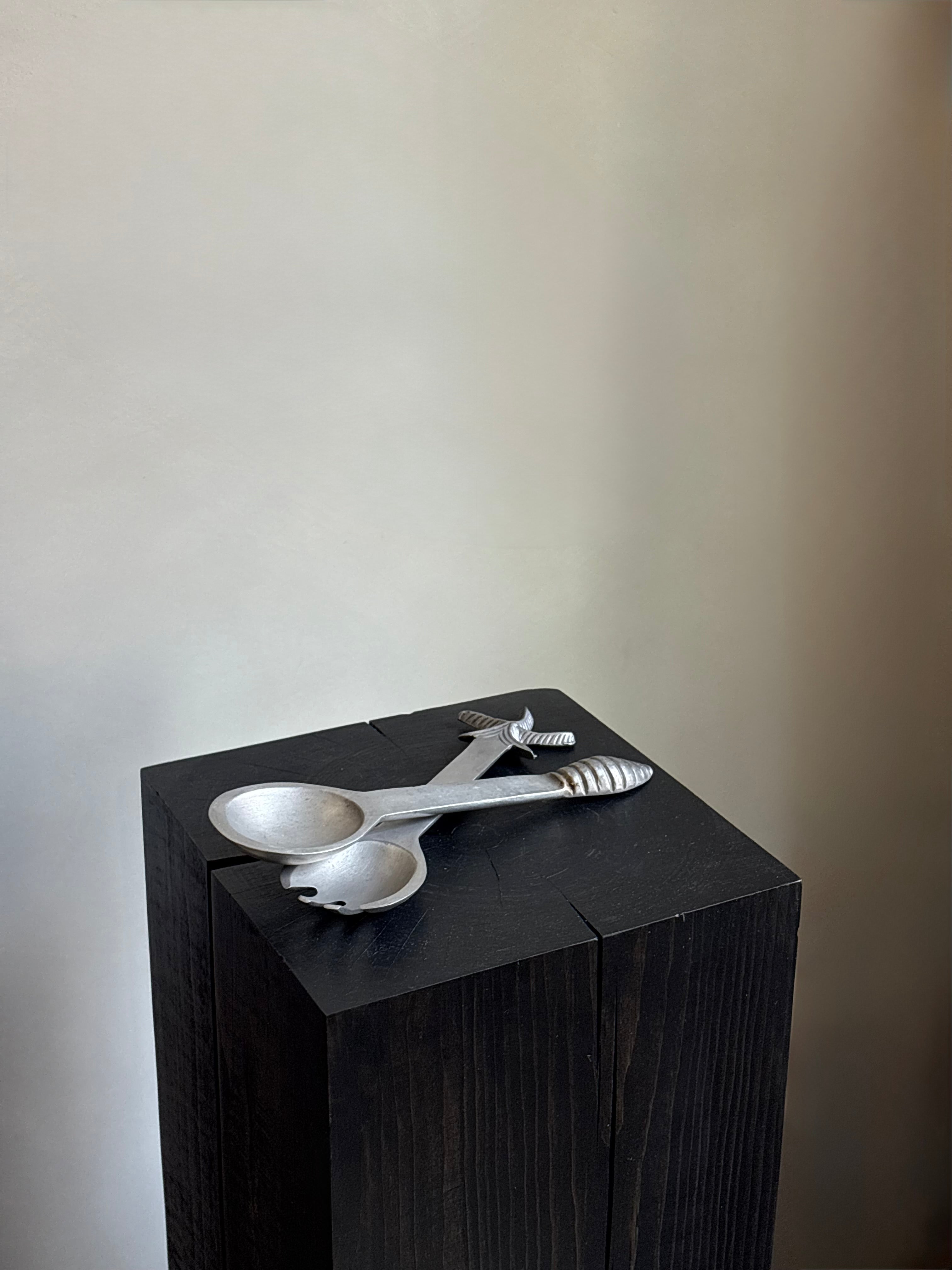 COASTAL METAL SALAD SERVERS