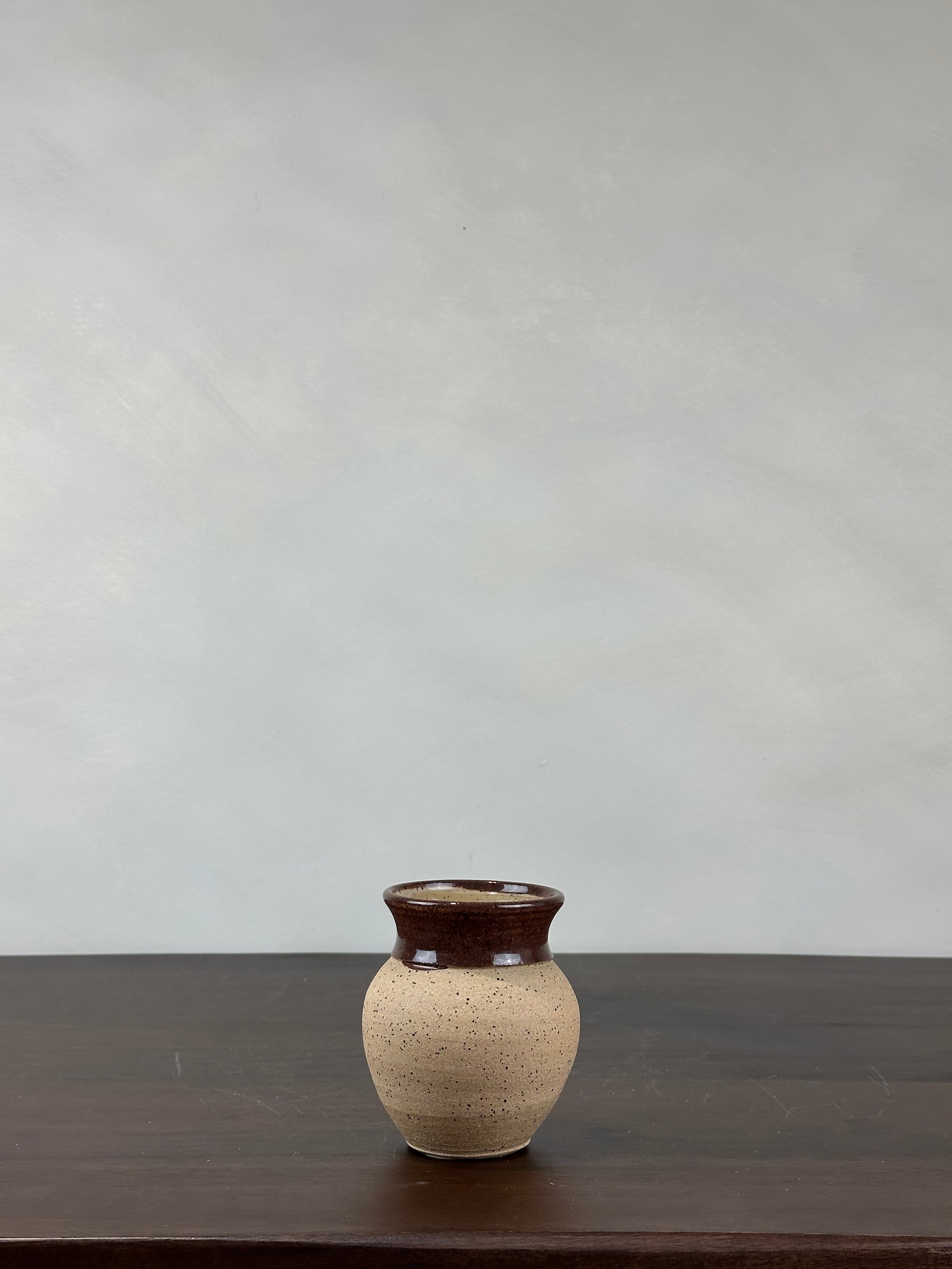 SMALL BEIGE CERAMIC VASE