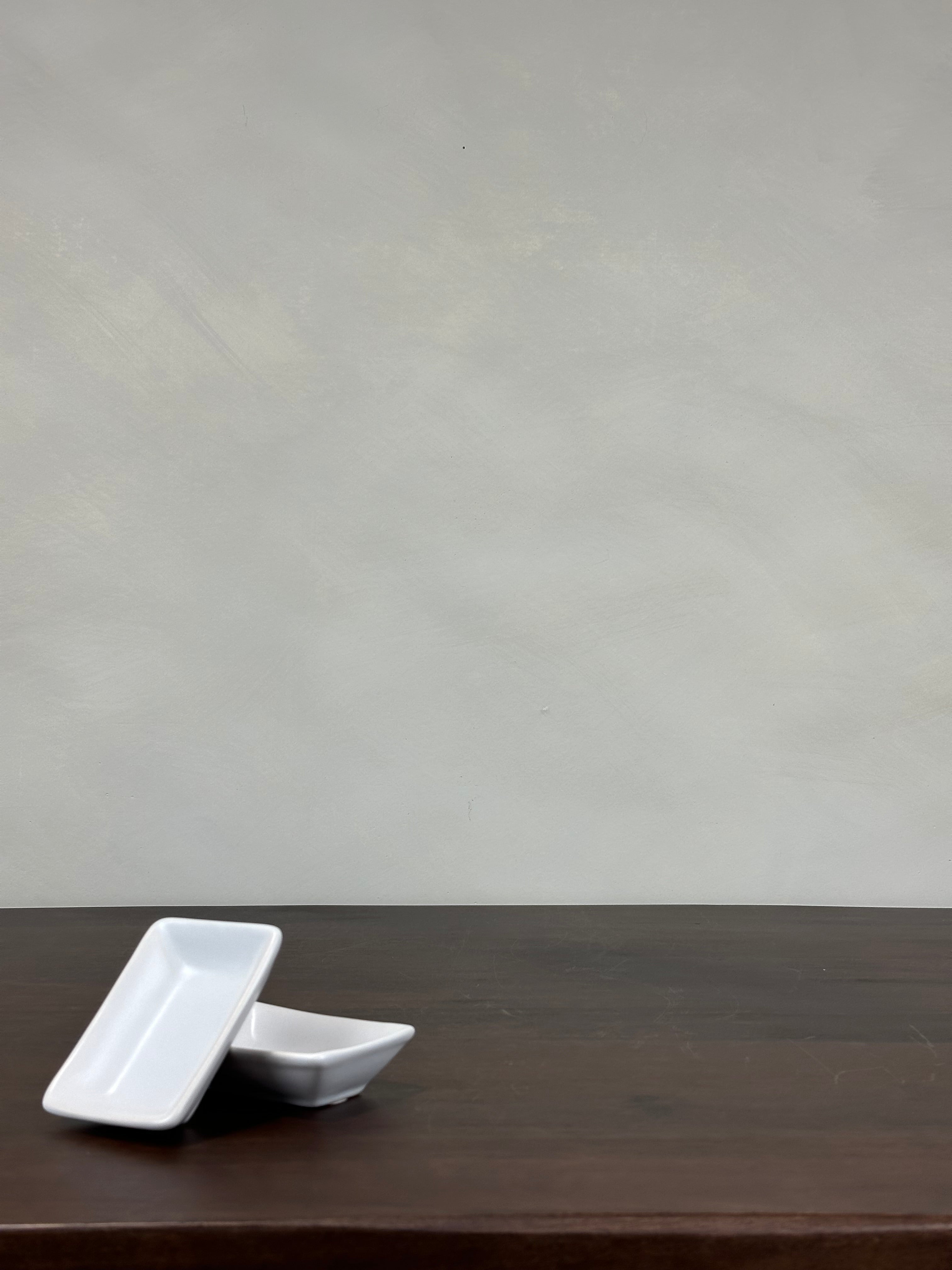 CERAMIC WHITE DISH