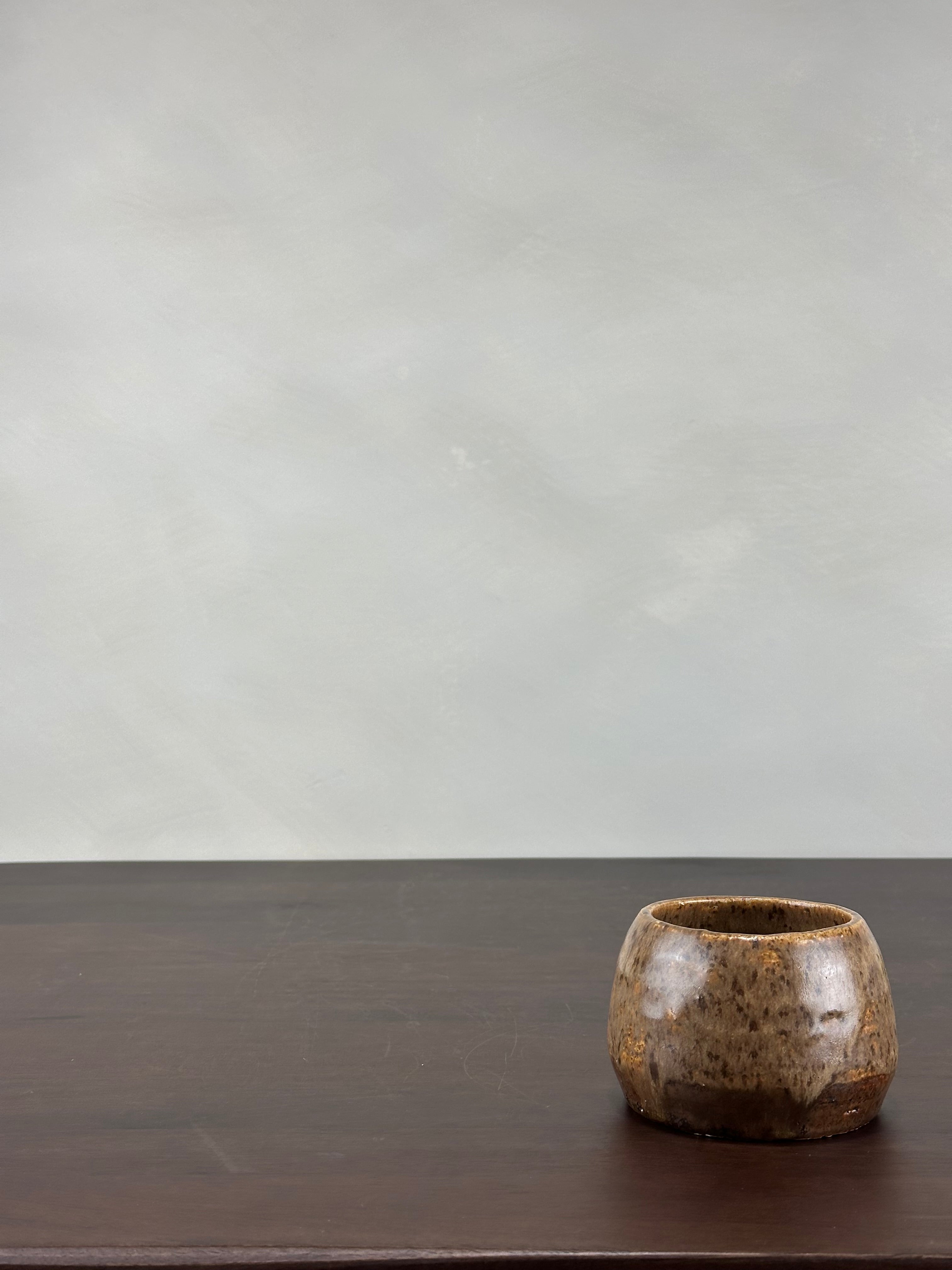 HANDCRAFTED PLANTER