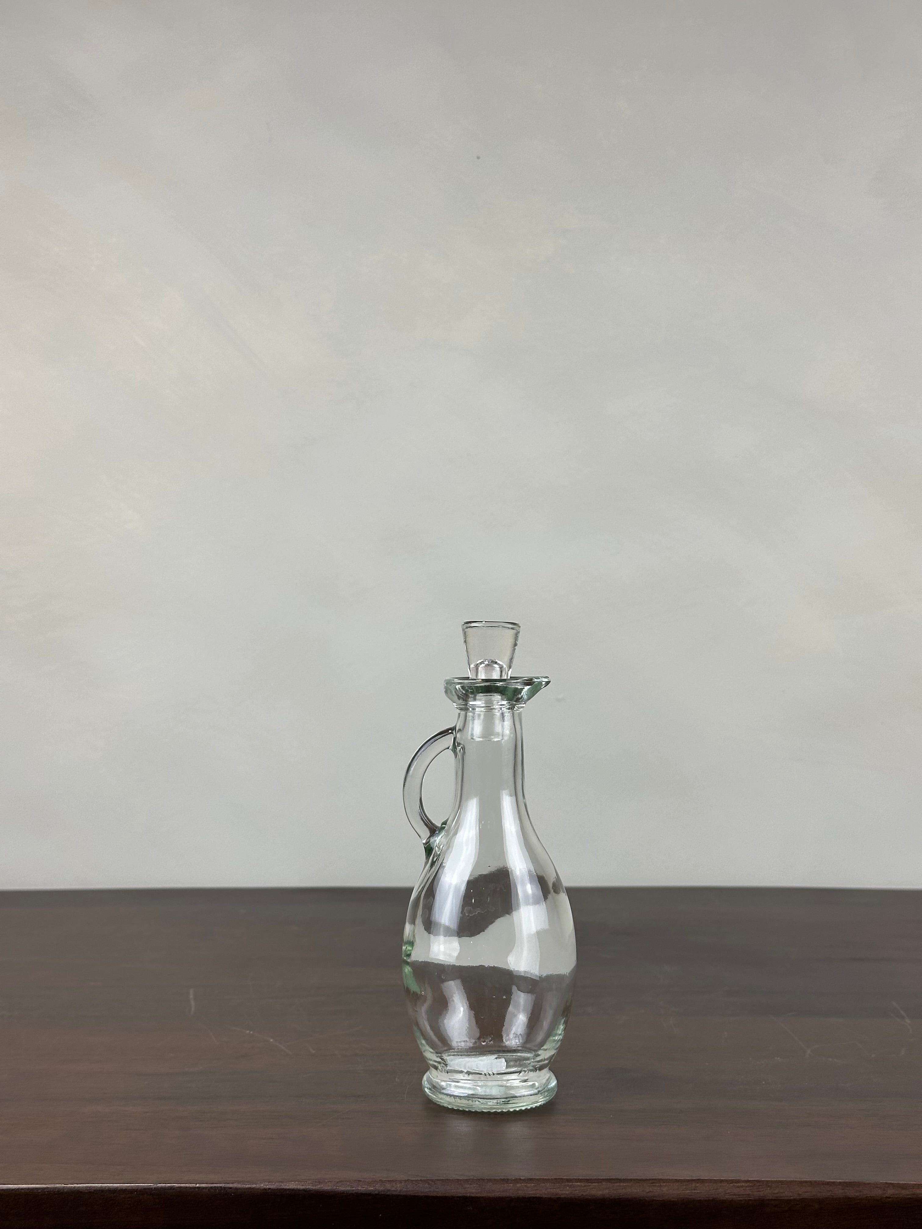 SMALL OIL CRUET