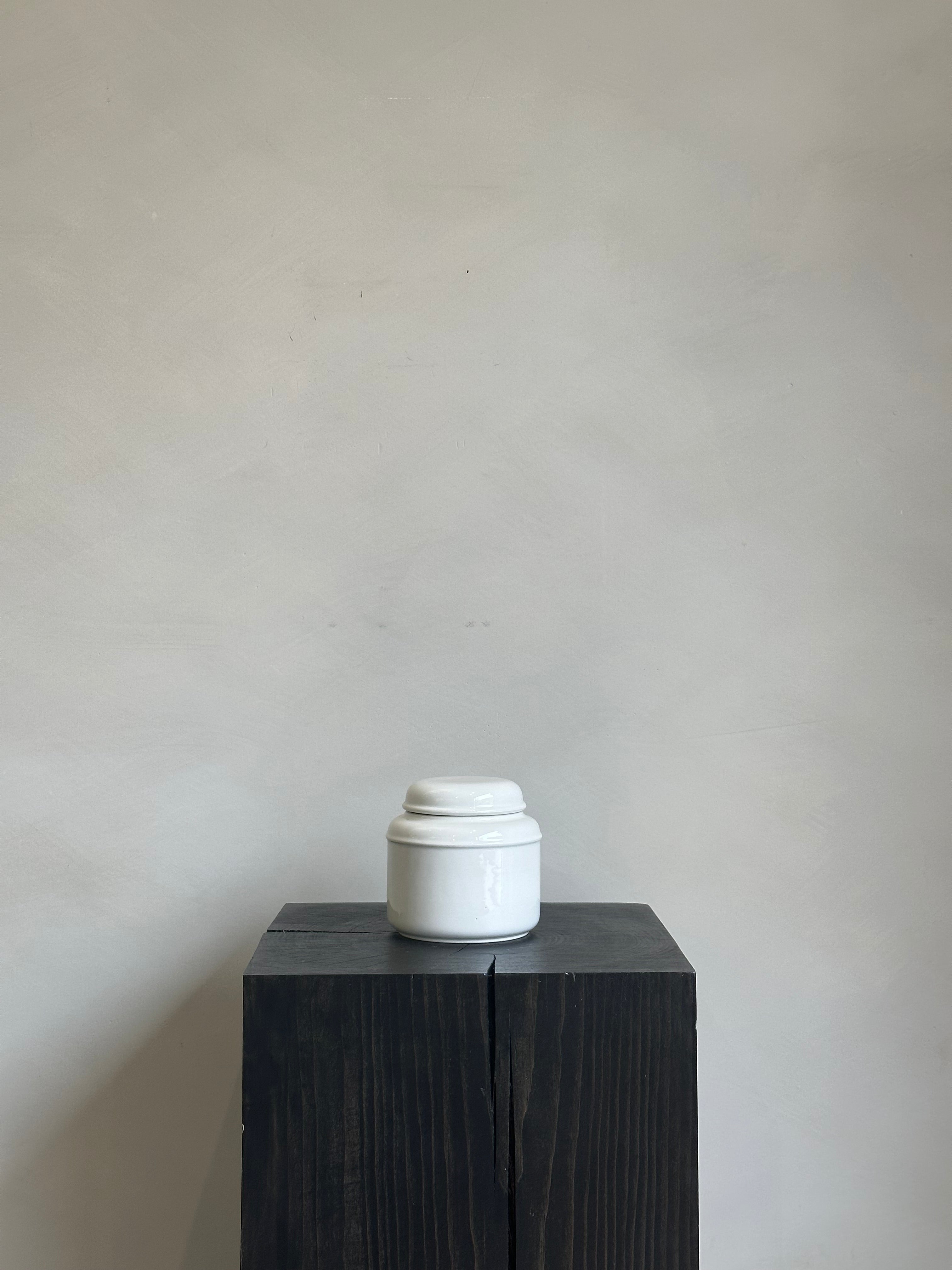 WHITE CERAMIC SALT CELLAR