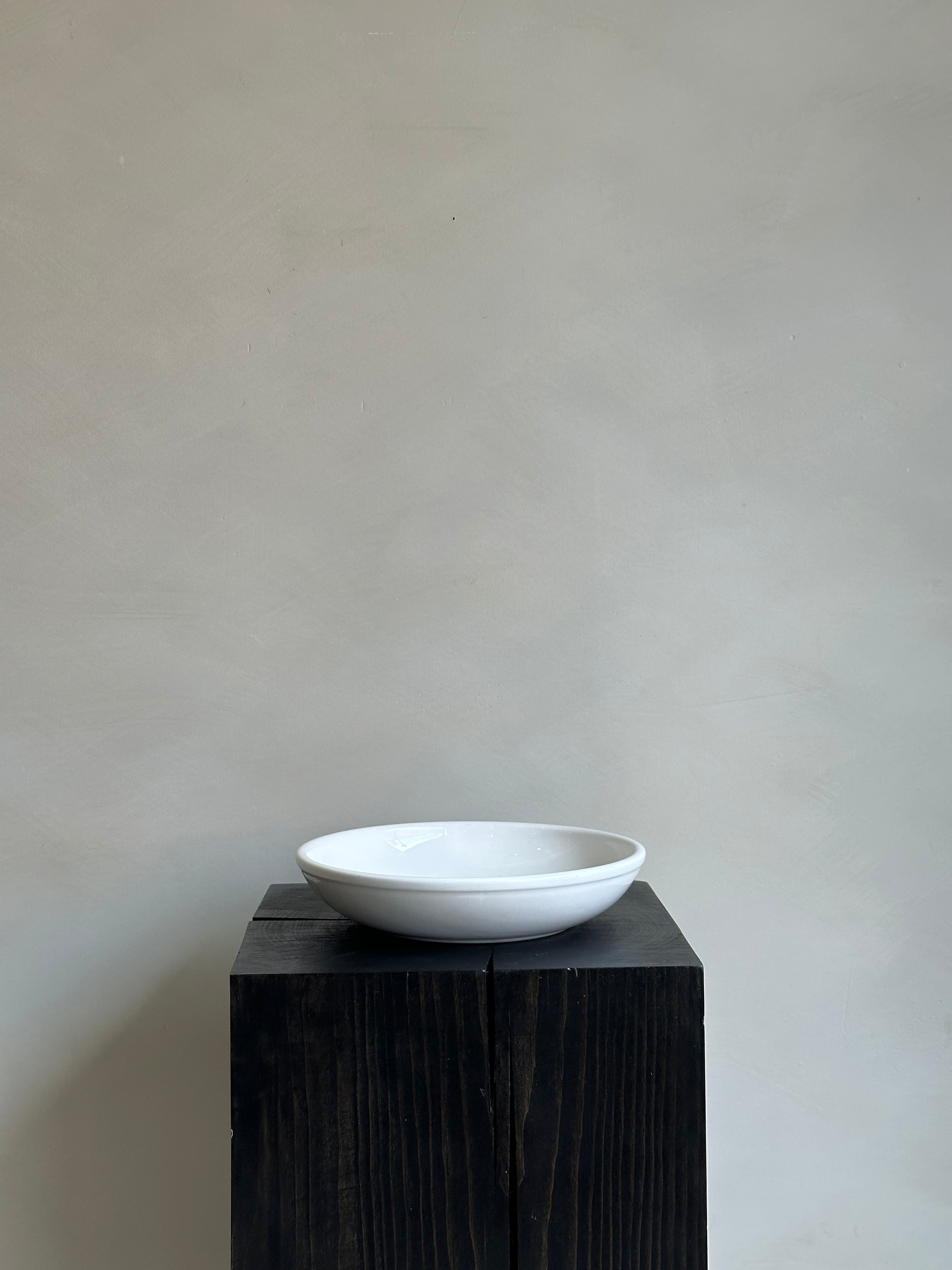 SHALLOW PASTA BOWL