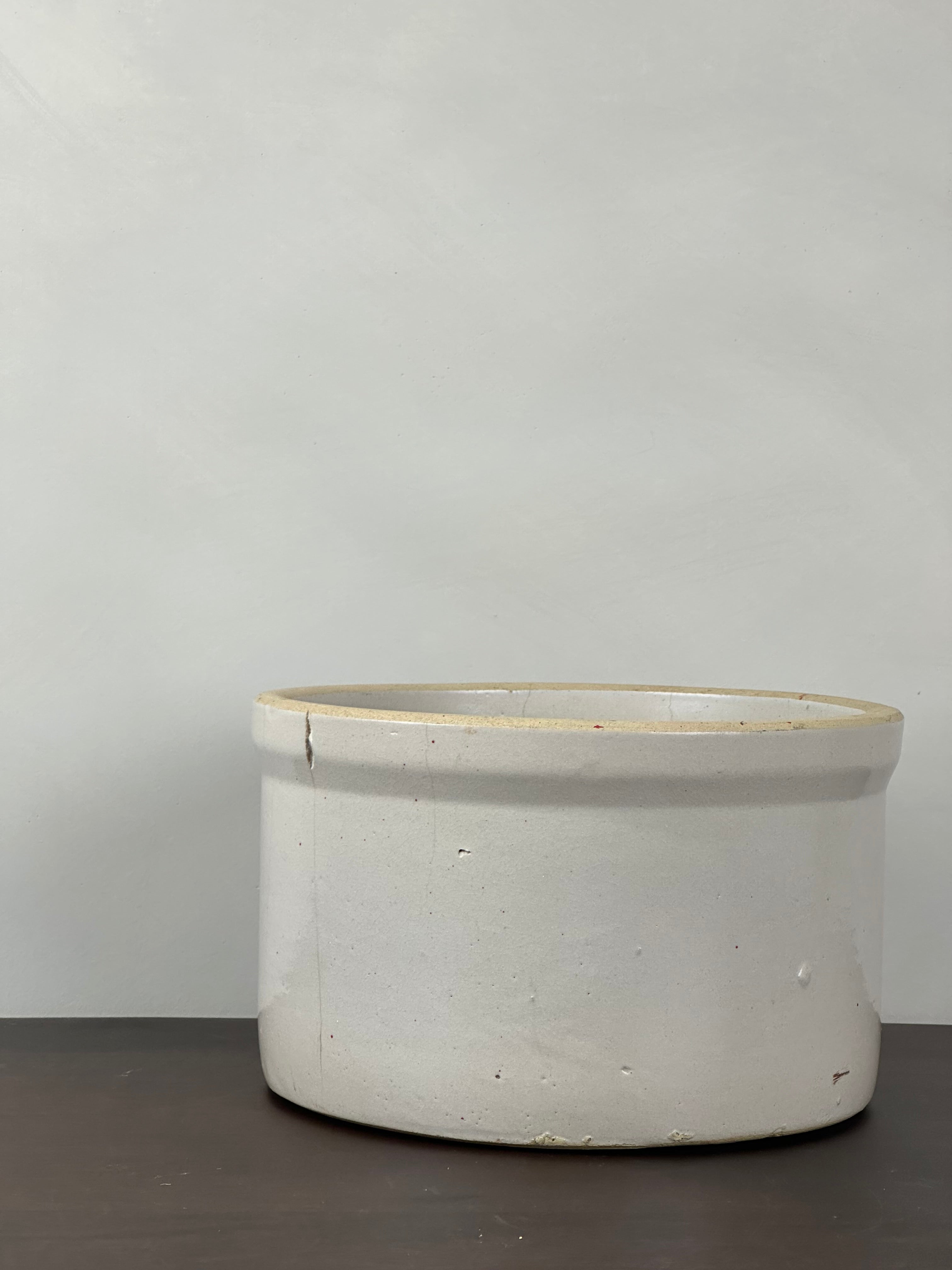 STONEWARE CROC