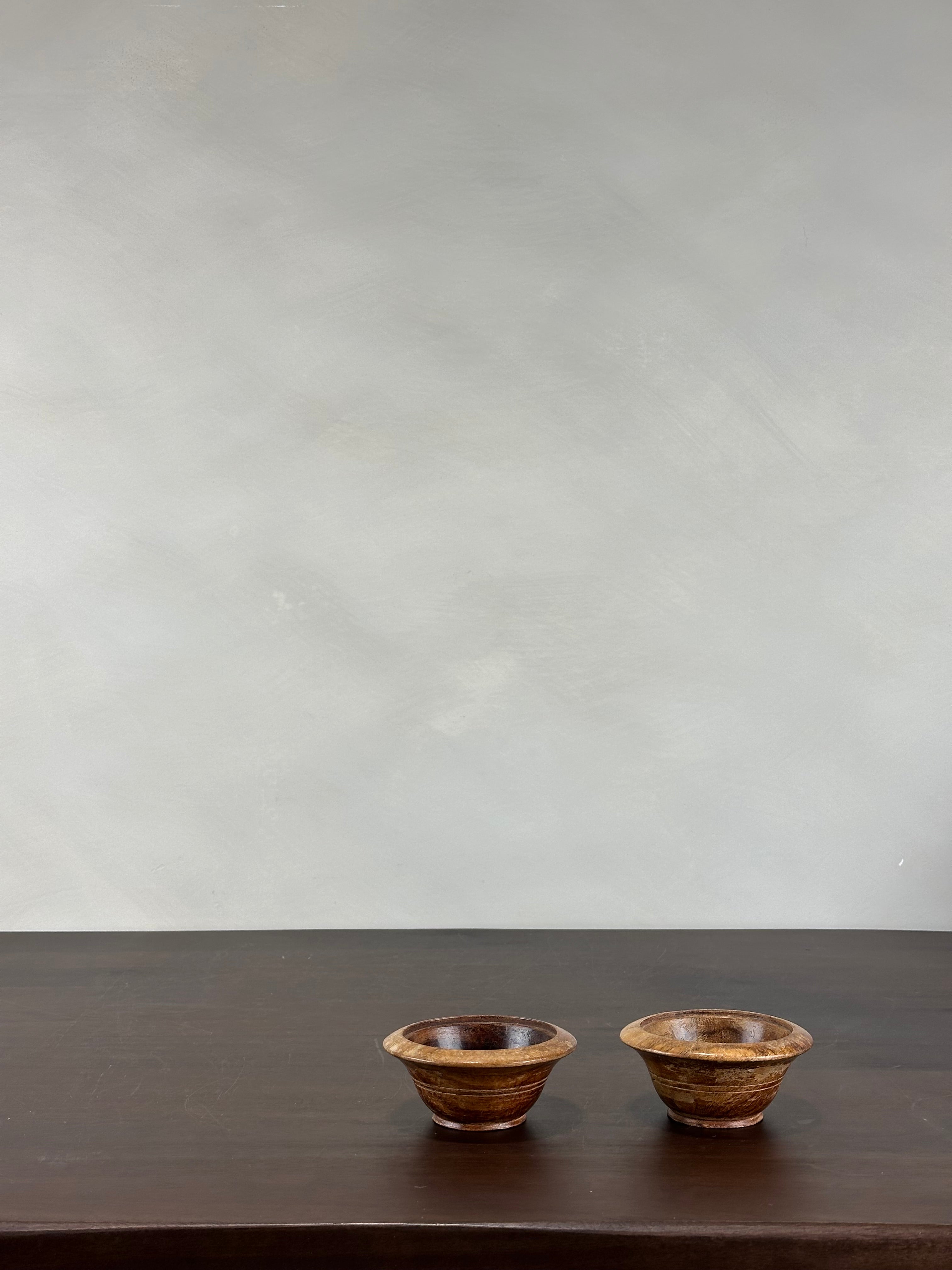 MINI WOODEN BOWLS