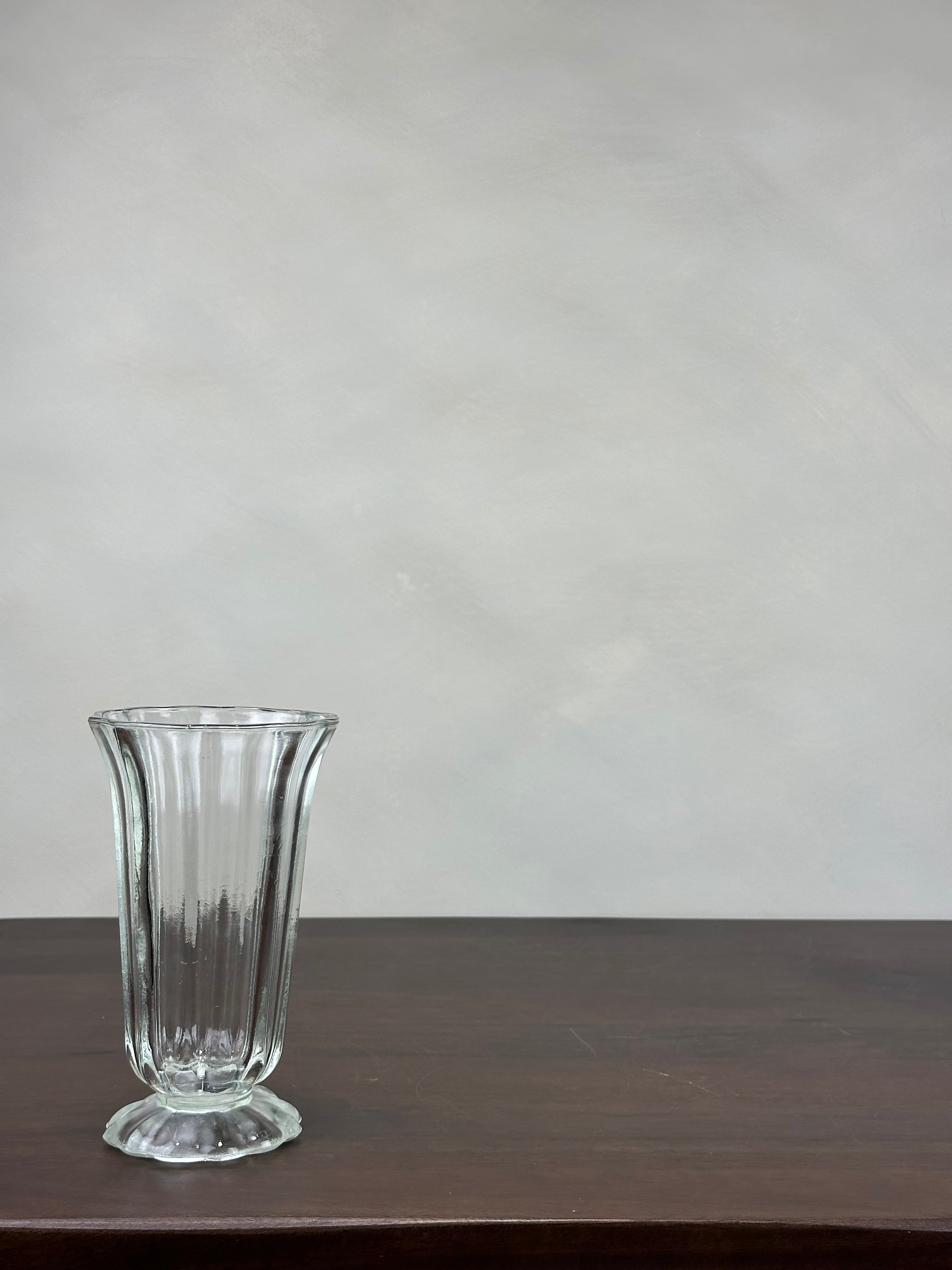 FOOTED GLASS VASE