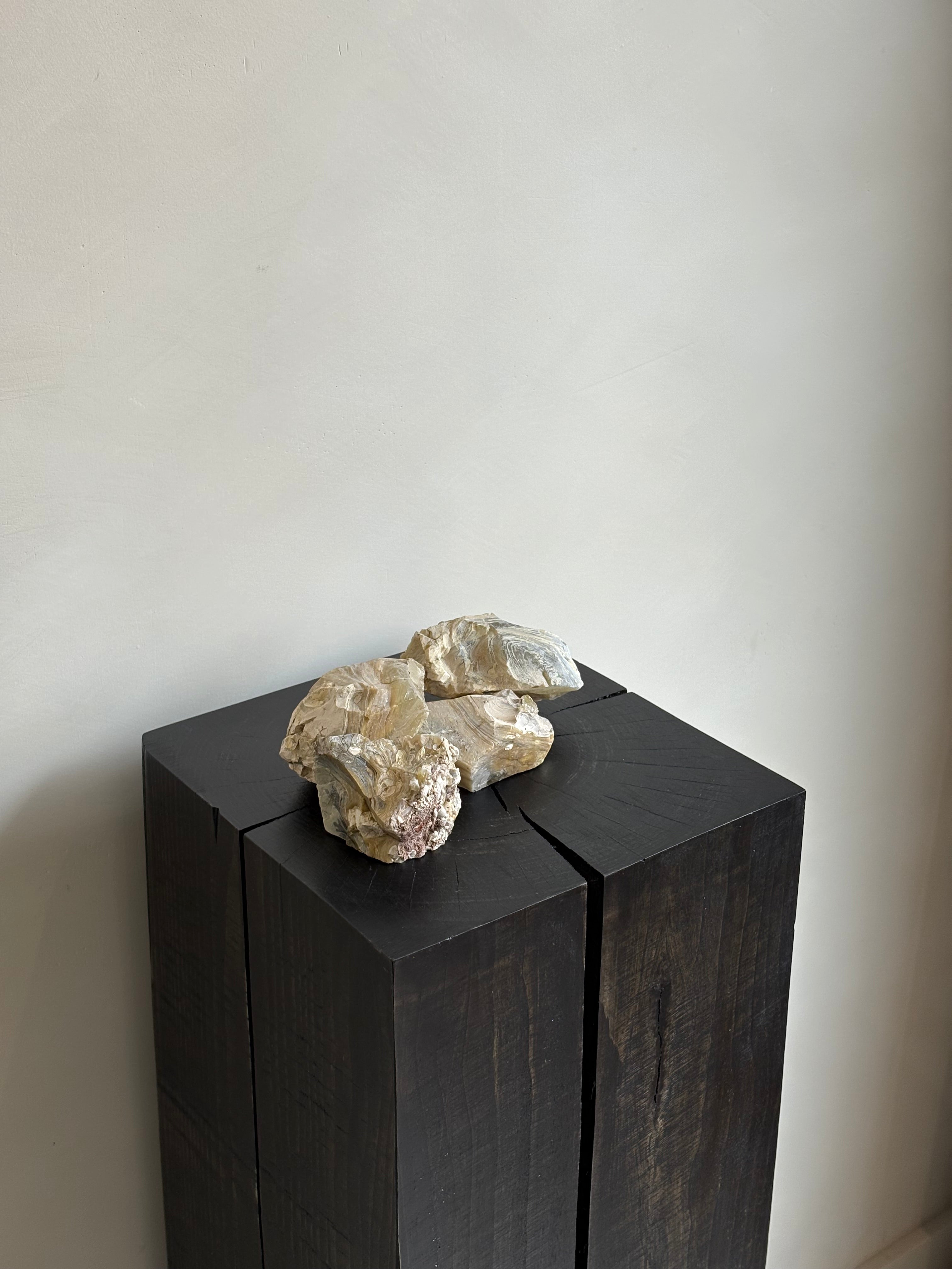 EARTH TONED ROCK