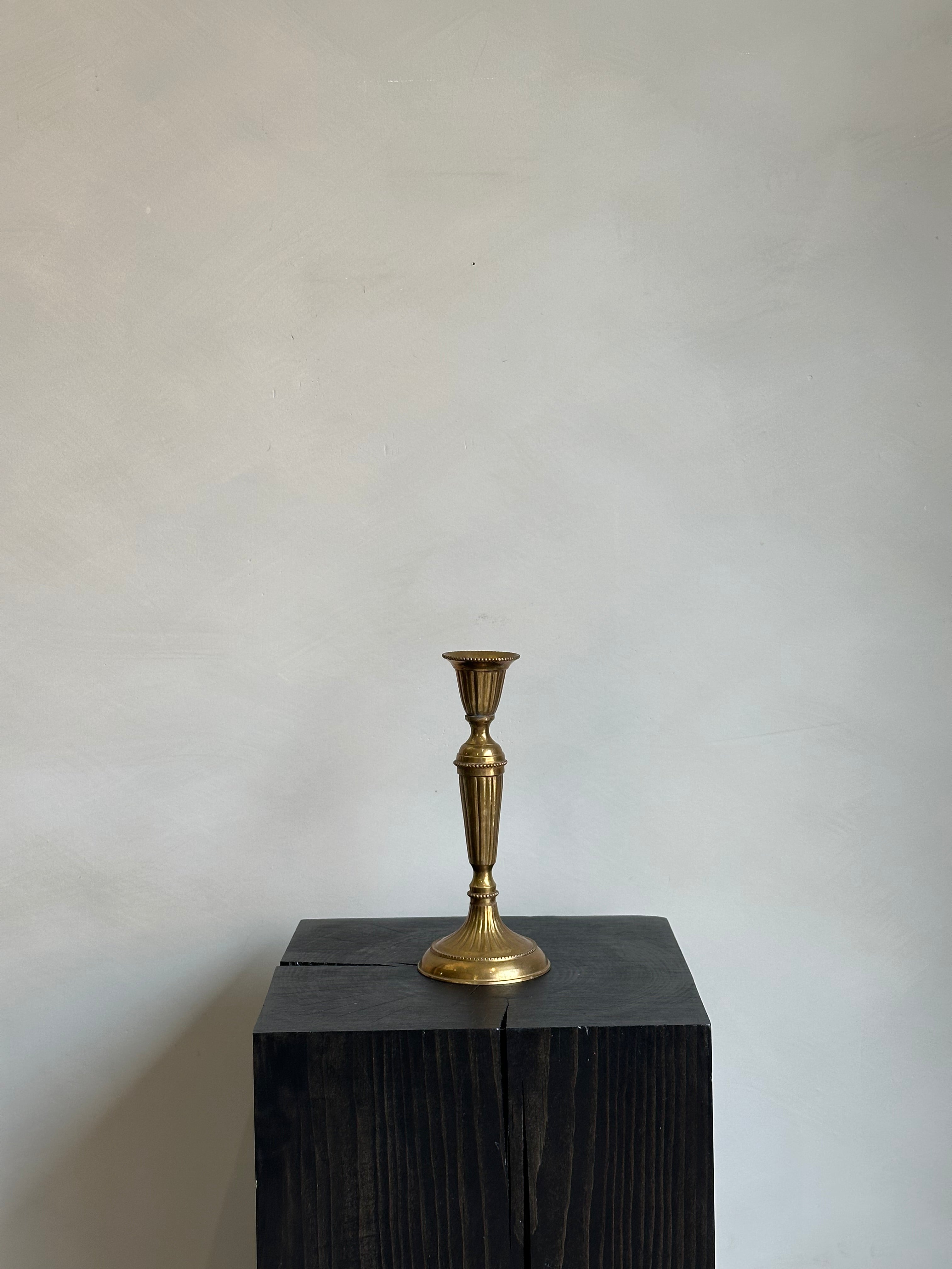 CLASSIC BRASS CANDLE STICK