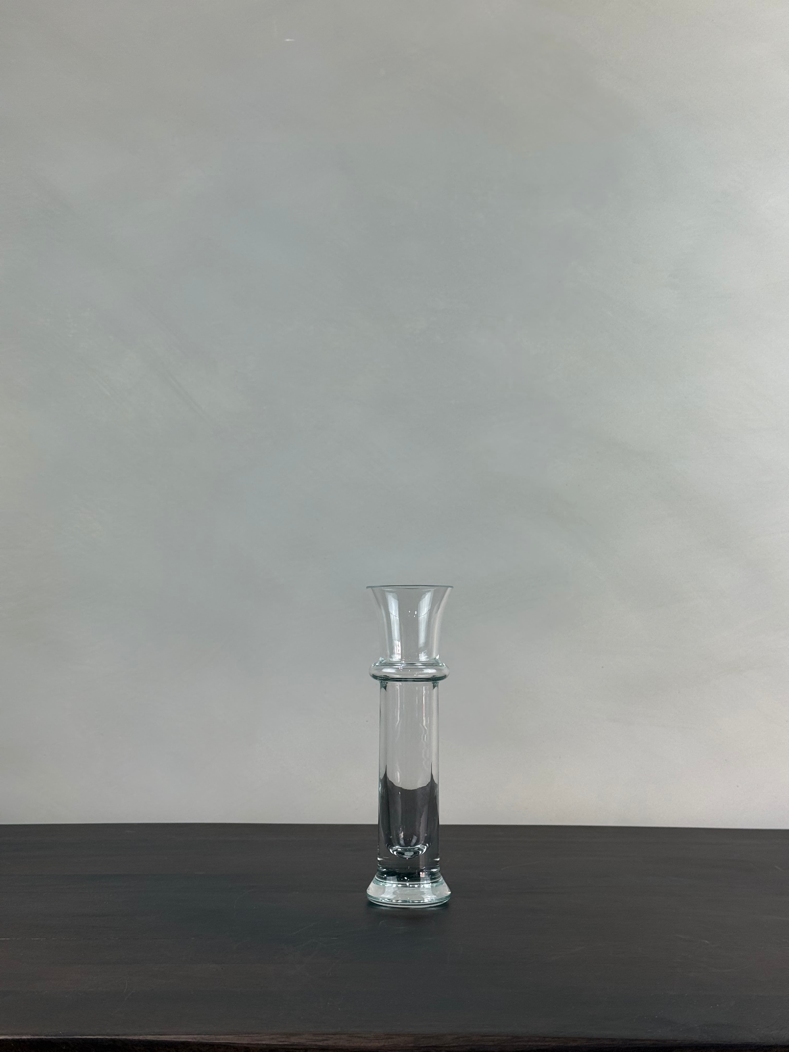 SLIM GLASS VASE
