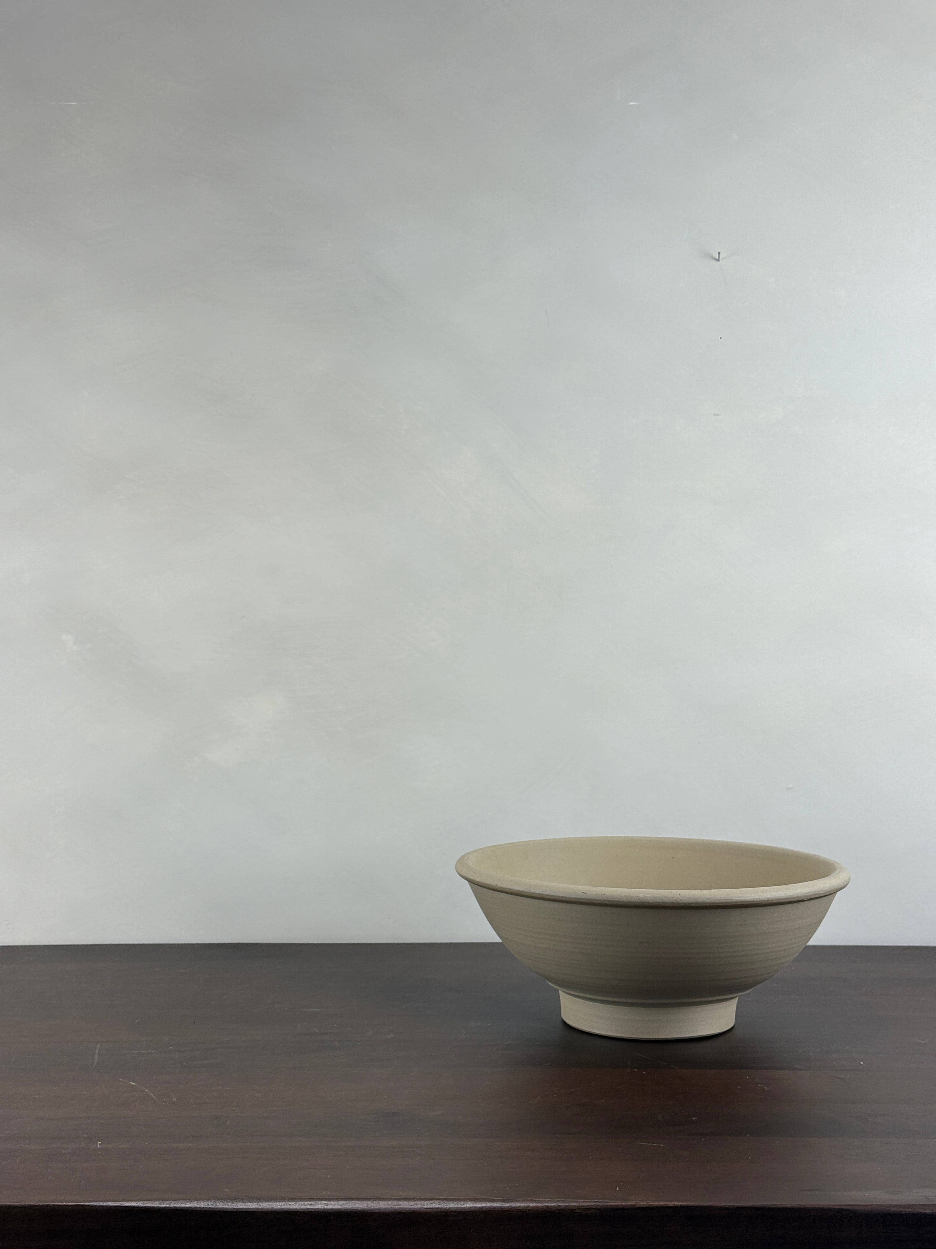 BEIGE FOOTED BOWL
