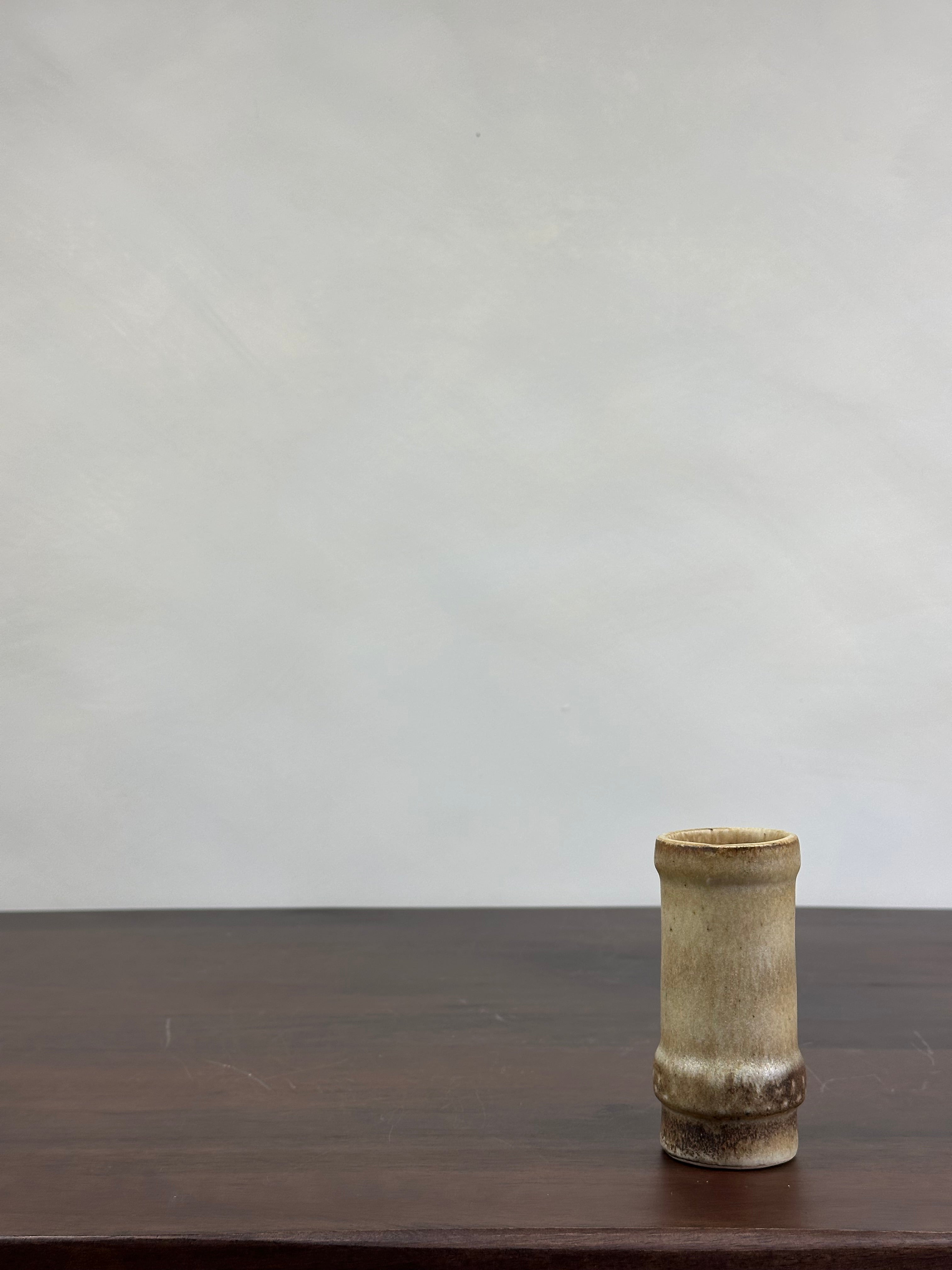 MINI HANDMADE VASE