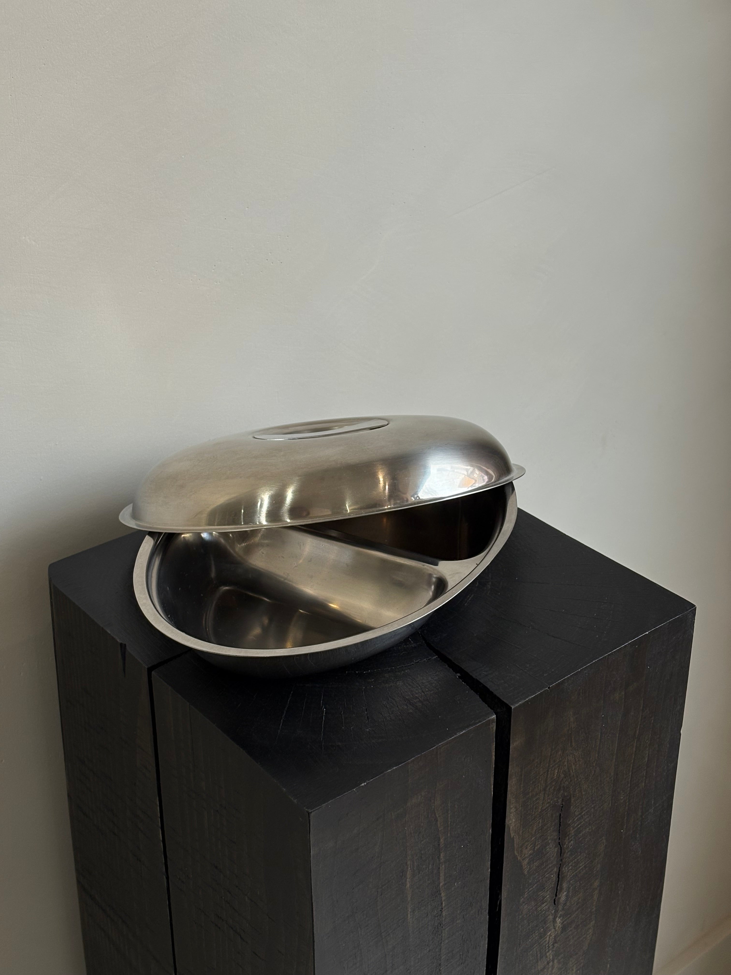 TWO CHAMBER EUROPEAN SERVING DISH