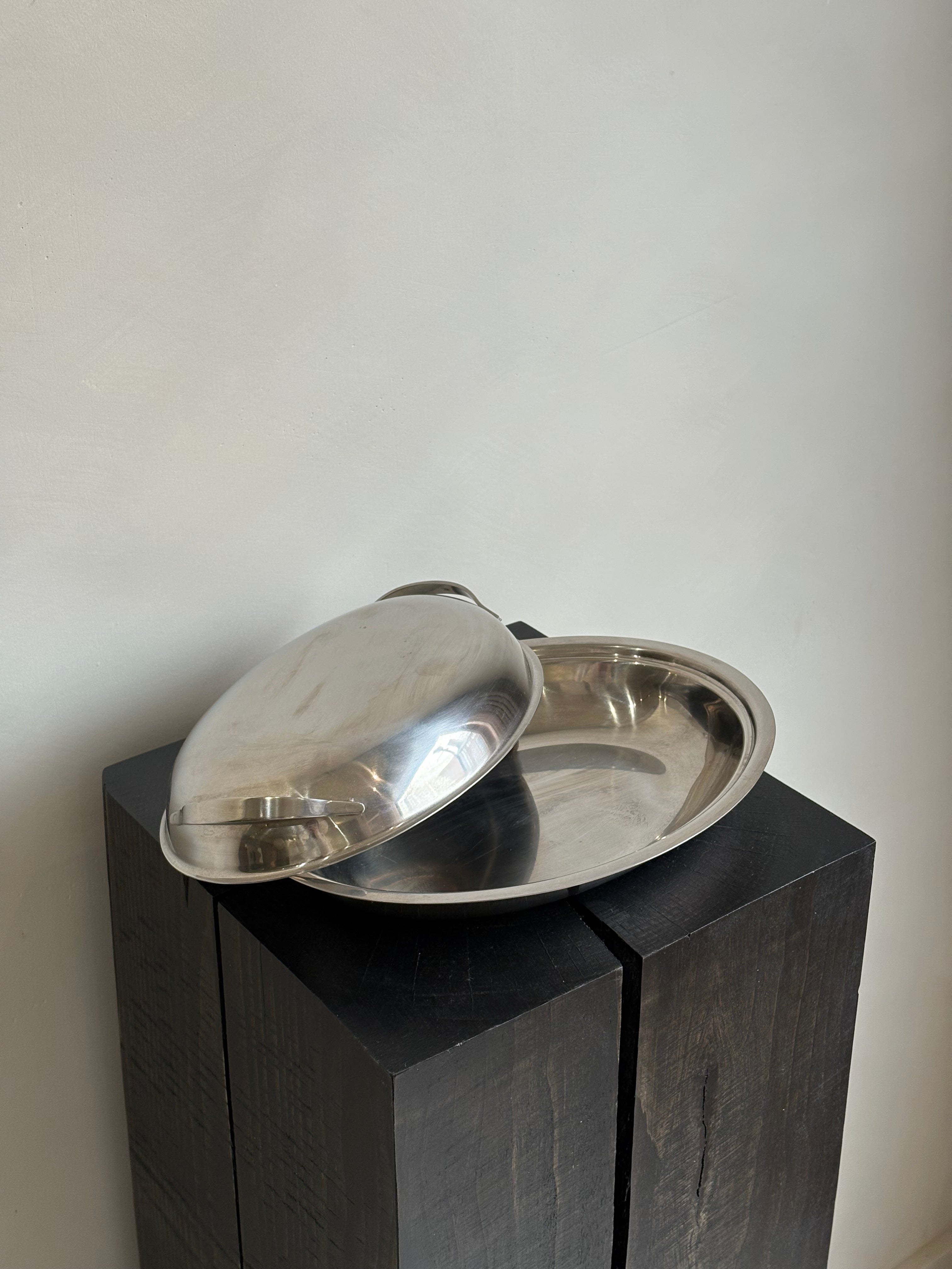 EUROPEAN SERVING DISH