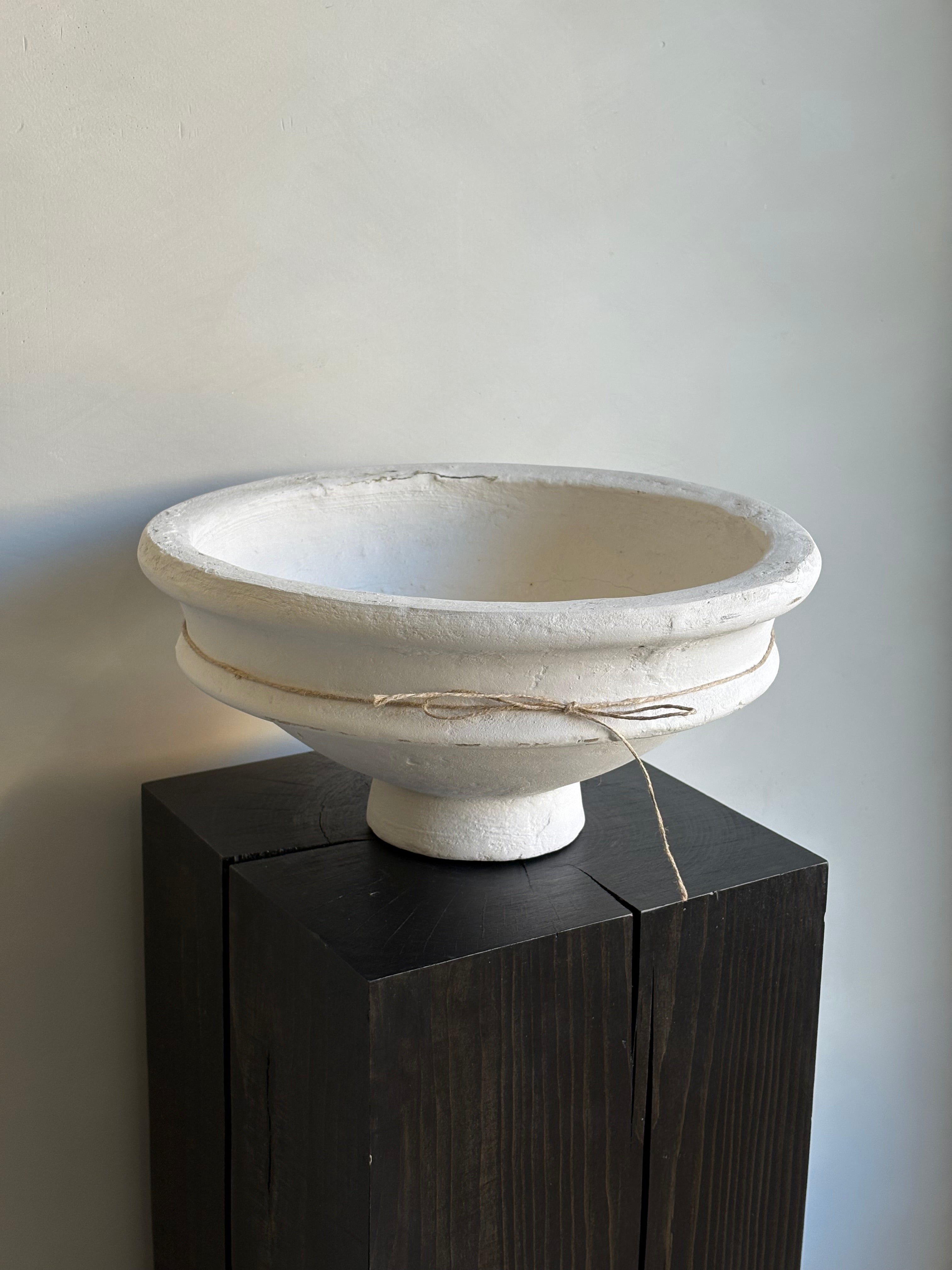 PAPER MACHE | PEDESTAL BOWL