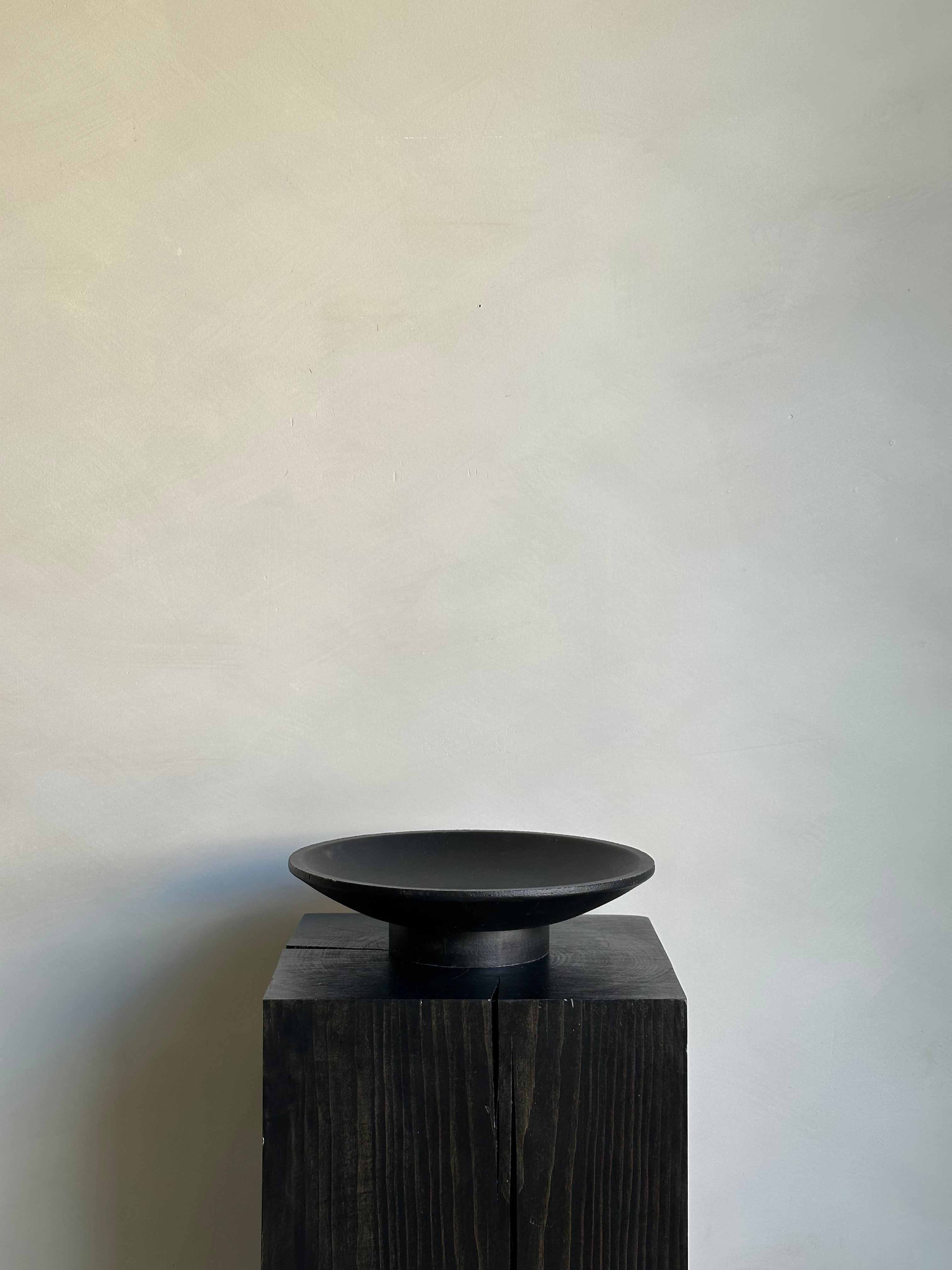 BLACK PEDESTAL BOWL
