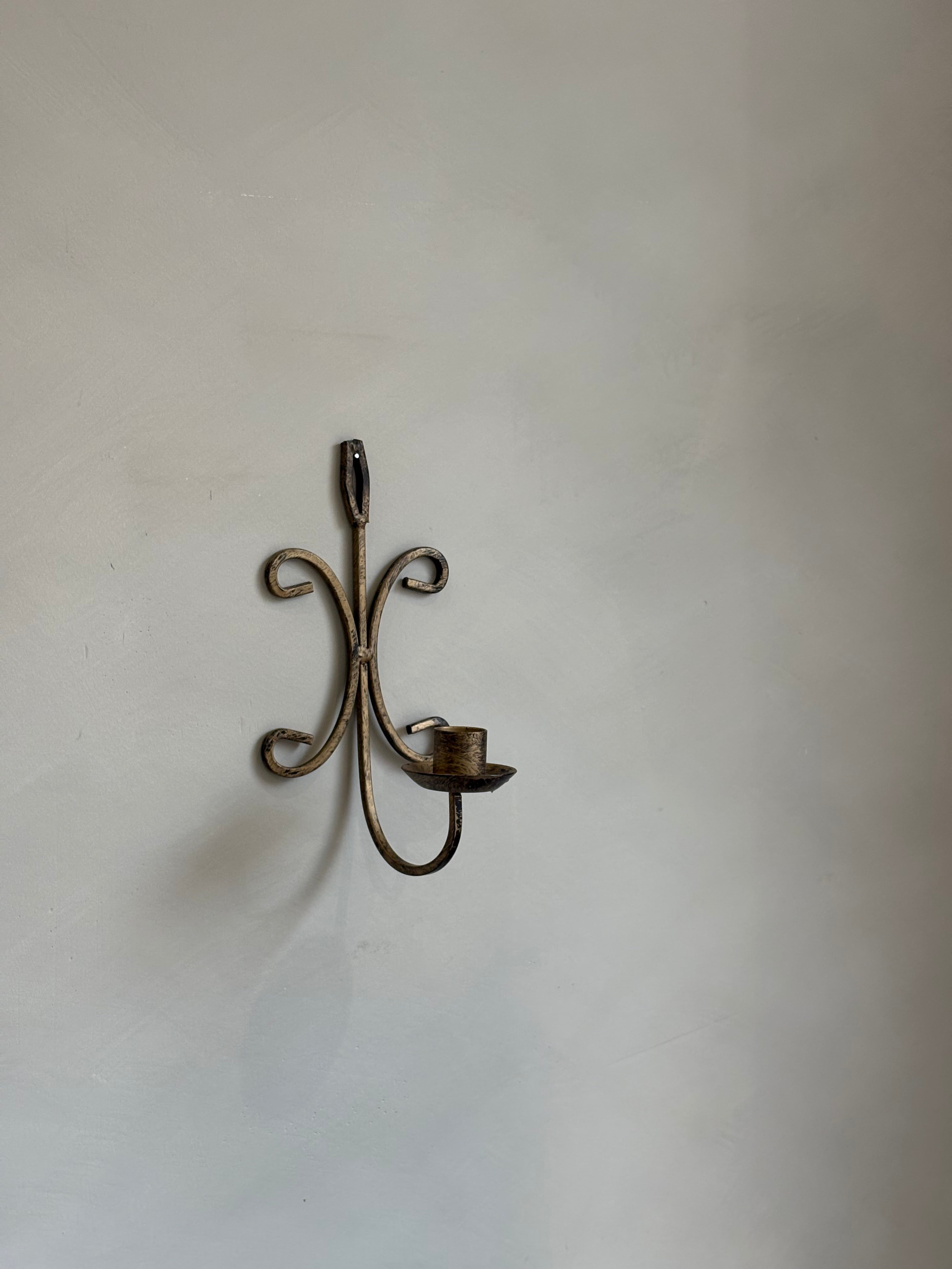 BRONZE WALL SCONCE