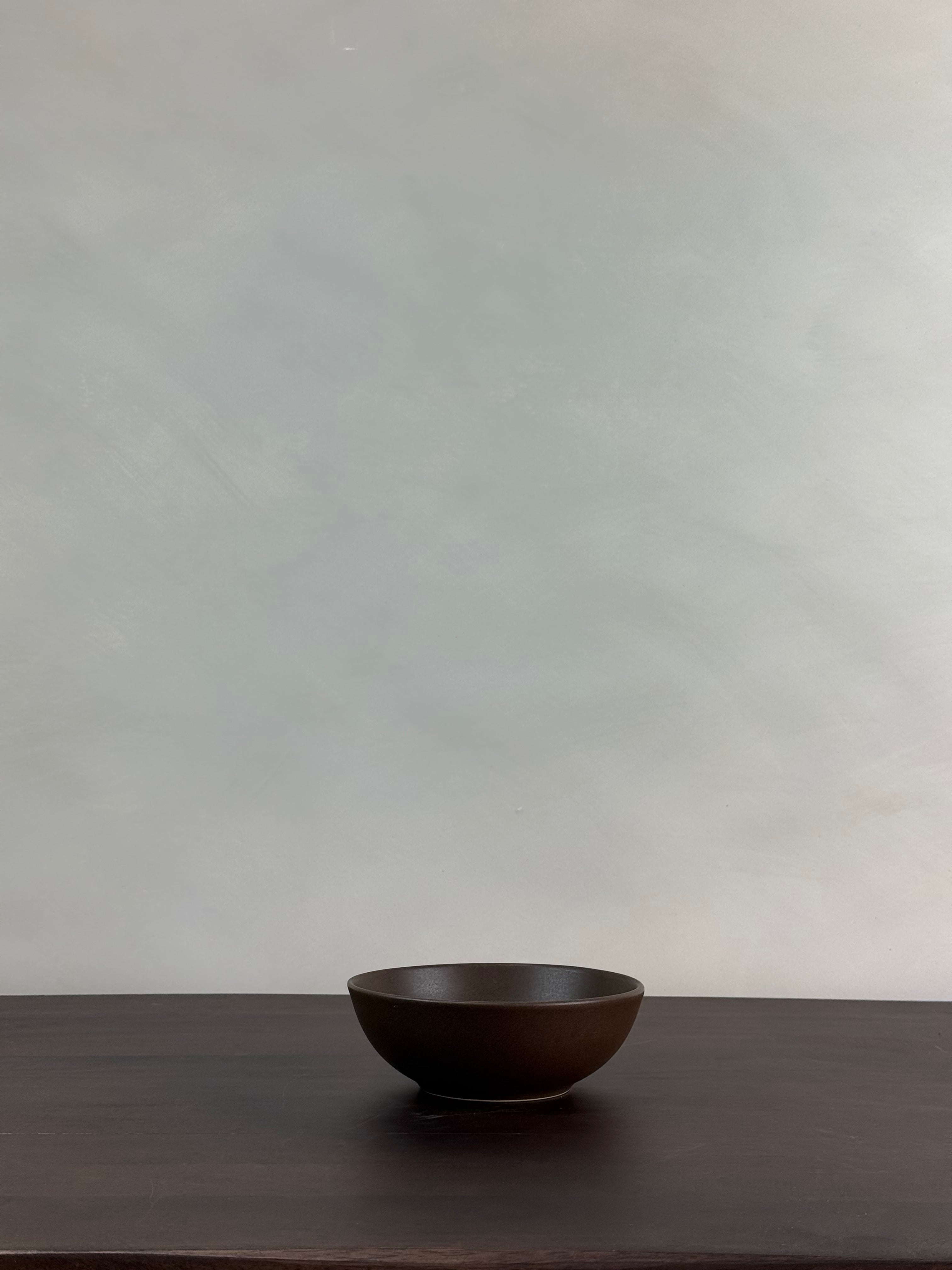 BROWN CERAMIC BOWL
