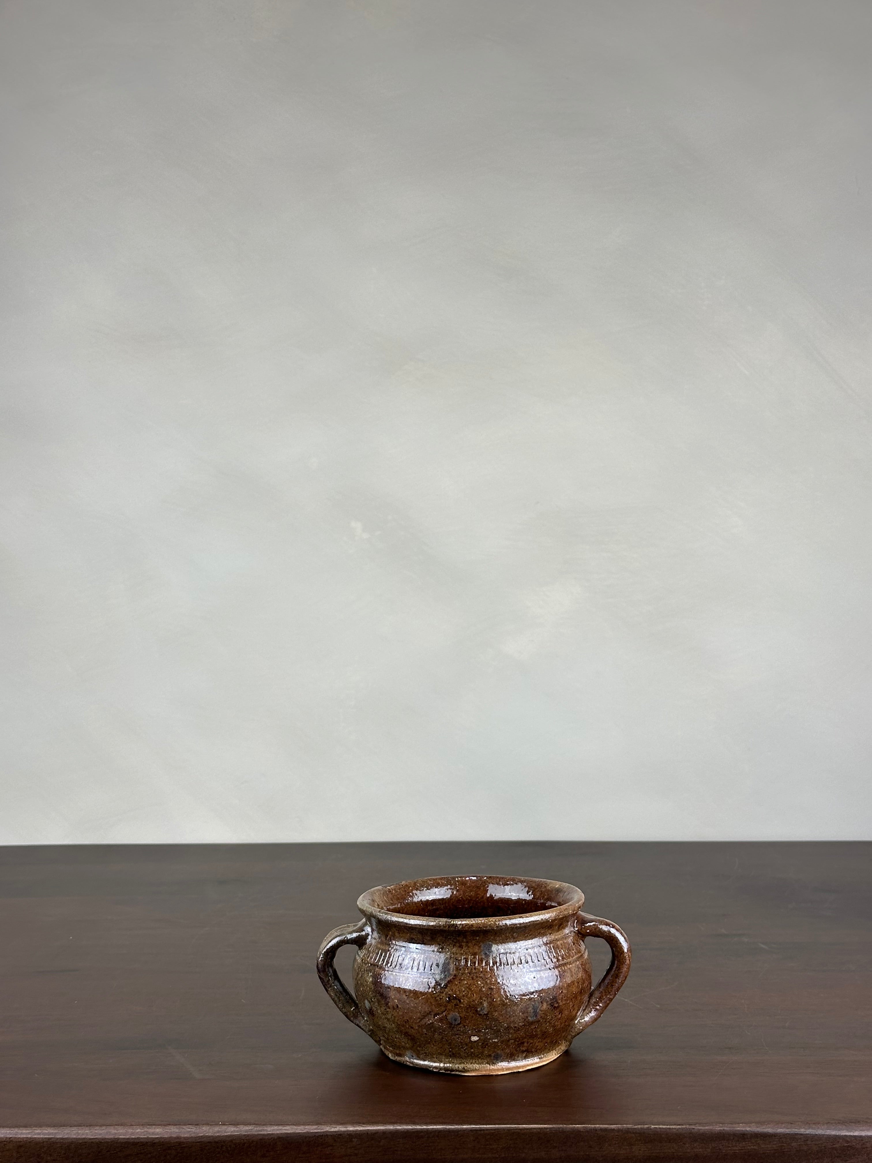 HANDCRAFTED GLAZED BOWL