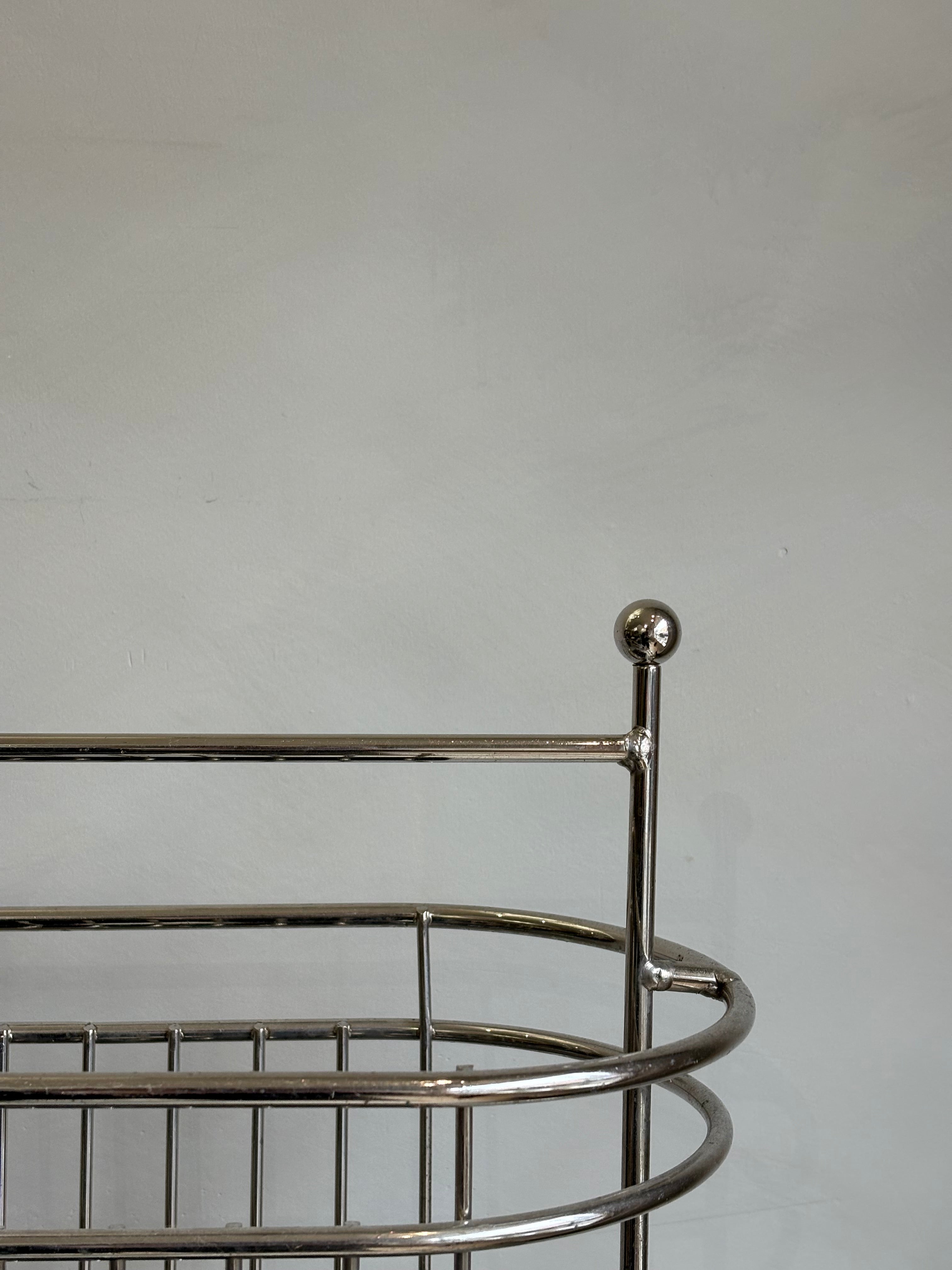 SILVER MAGAZINE RACK