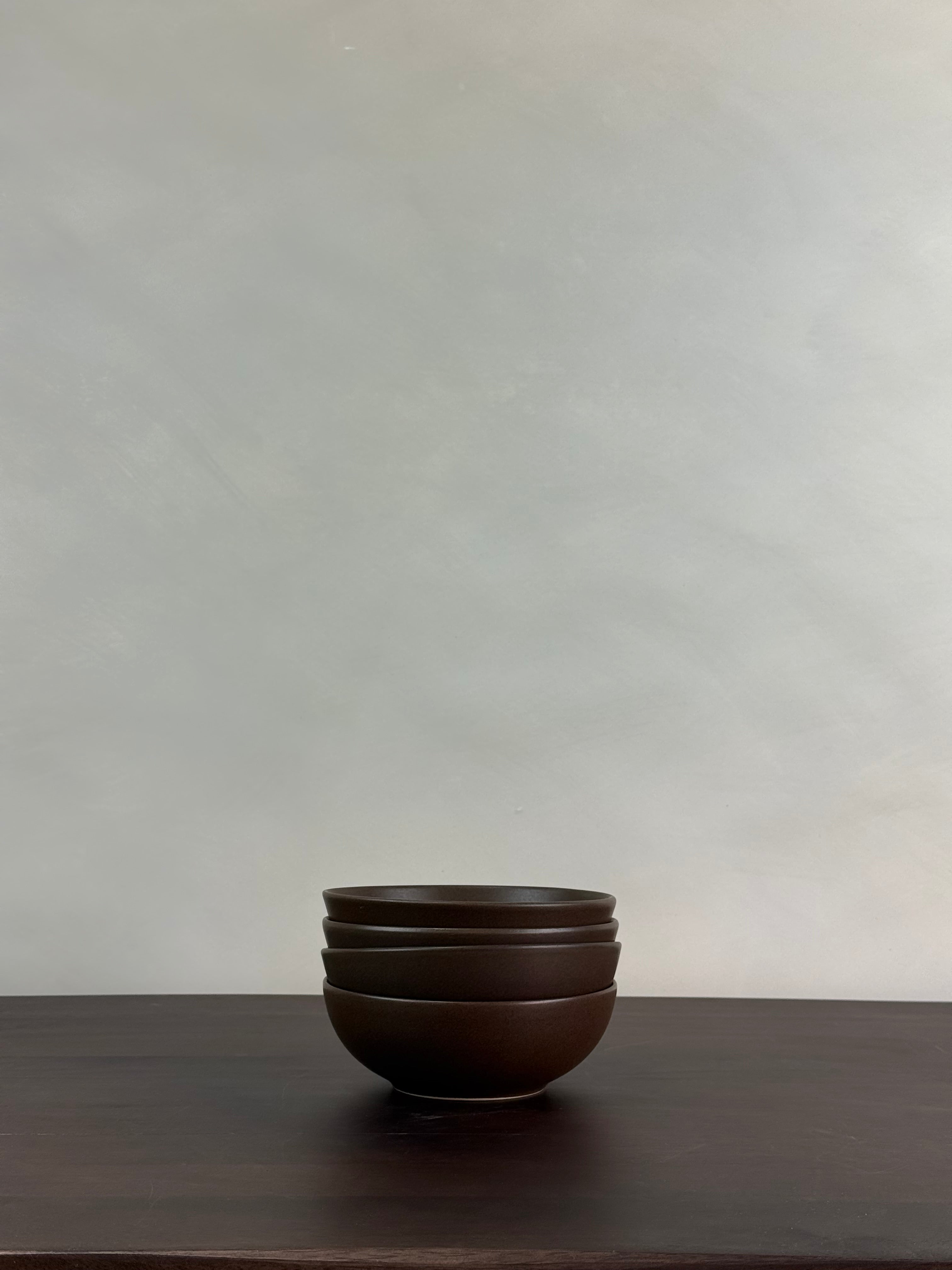 BROWN CERAMIC BOWL