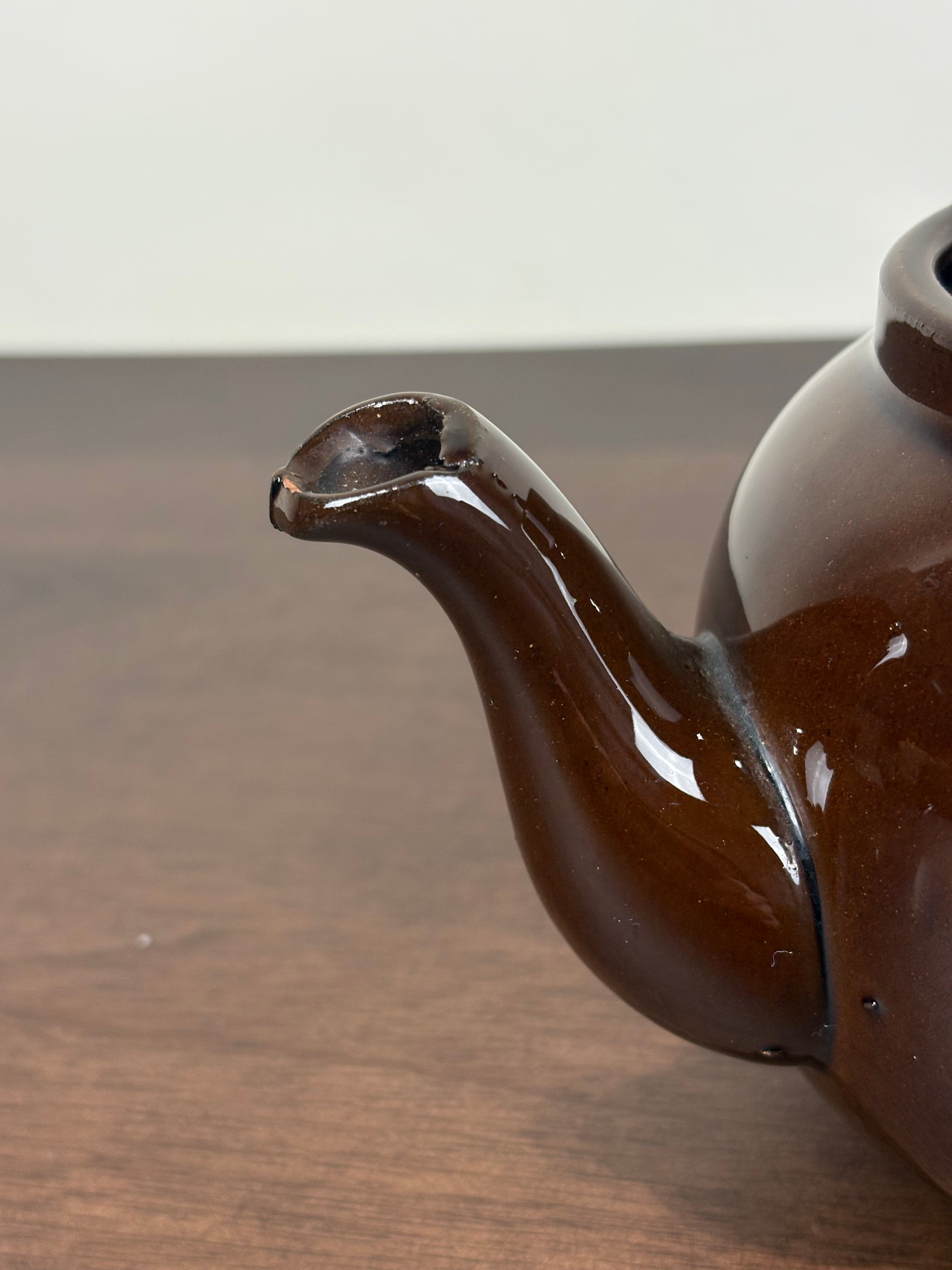 CERAMIC BROWN TEAPOT