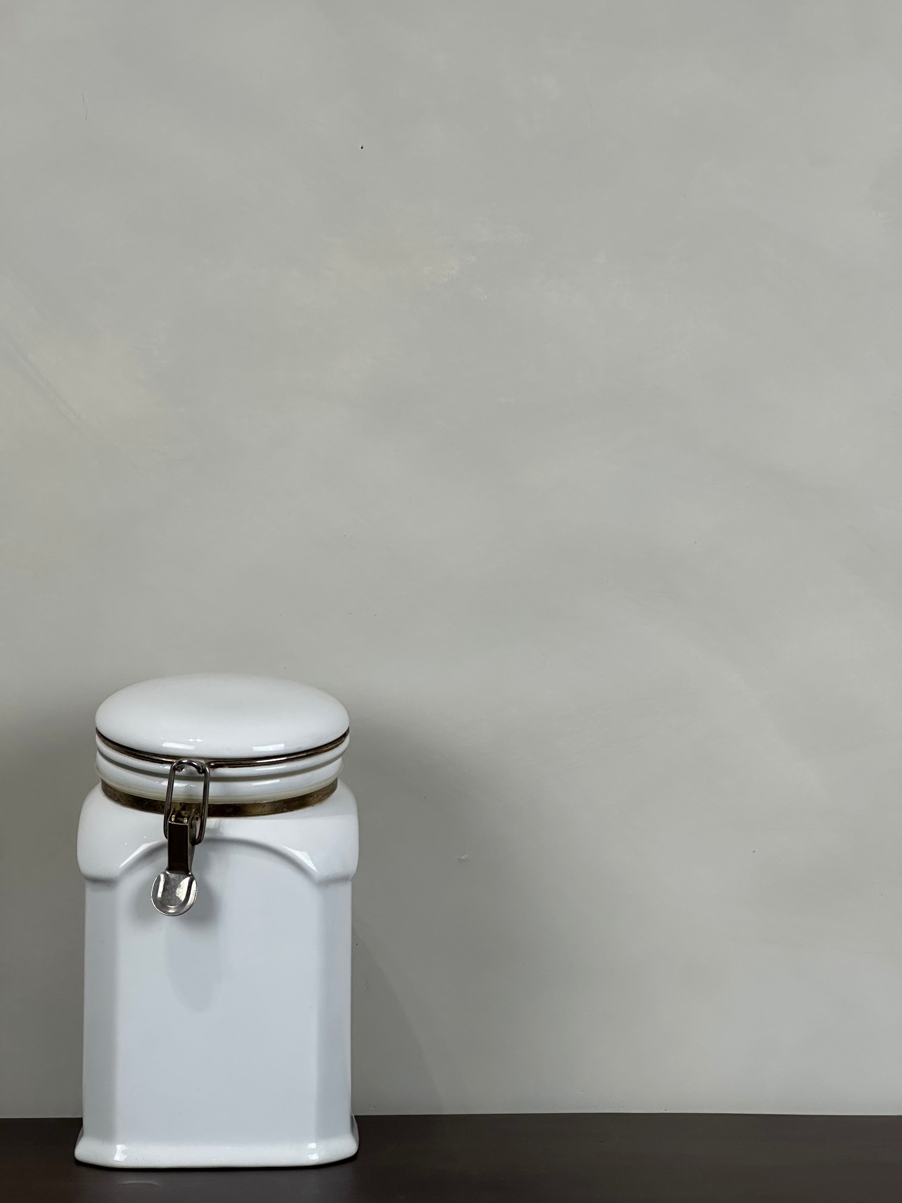 WHITE CERAMIC CANISTER - LARGE