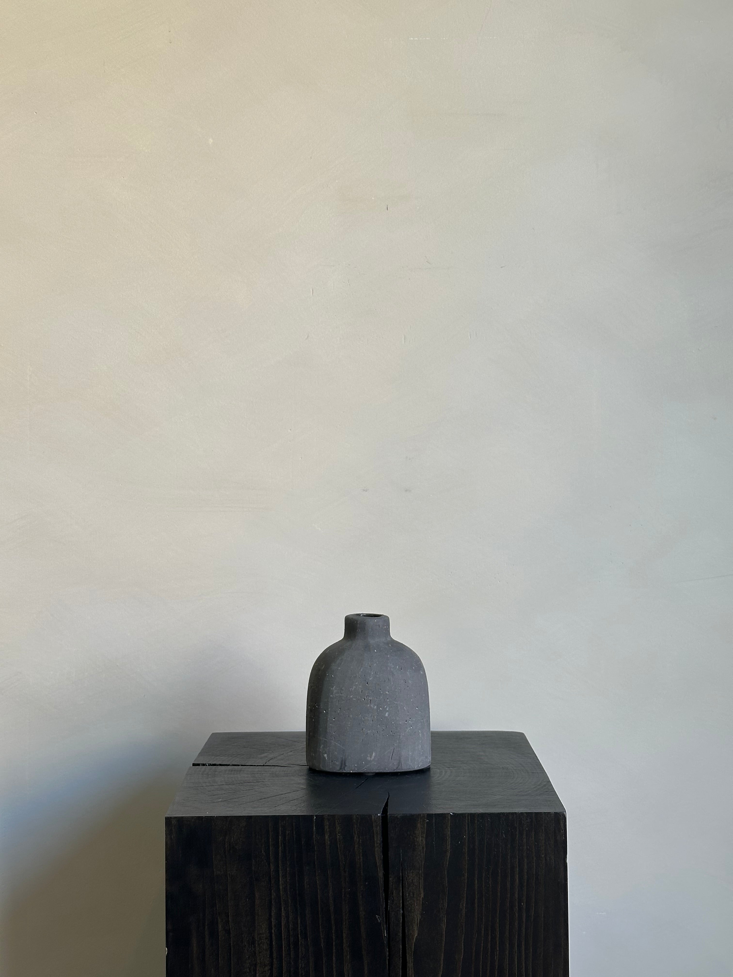 KARIS VASE