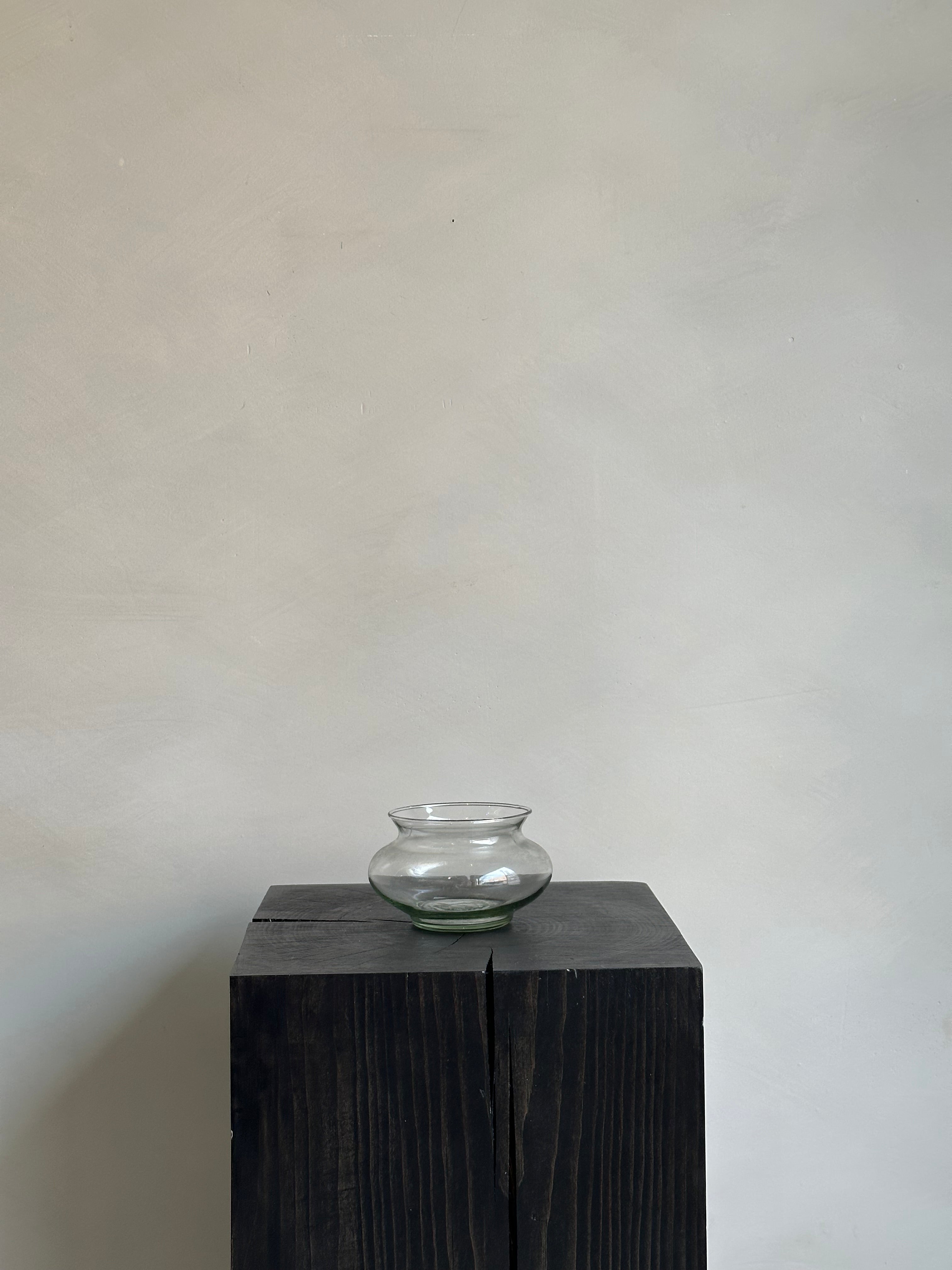 GLASS TRINKET