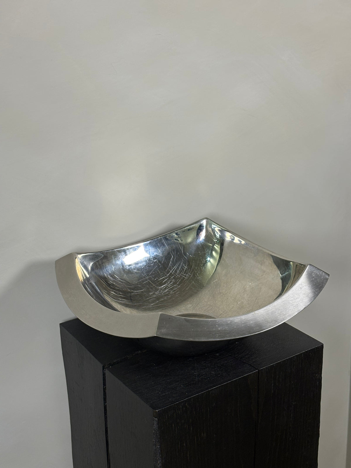 SQUARE METAL BOWL