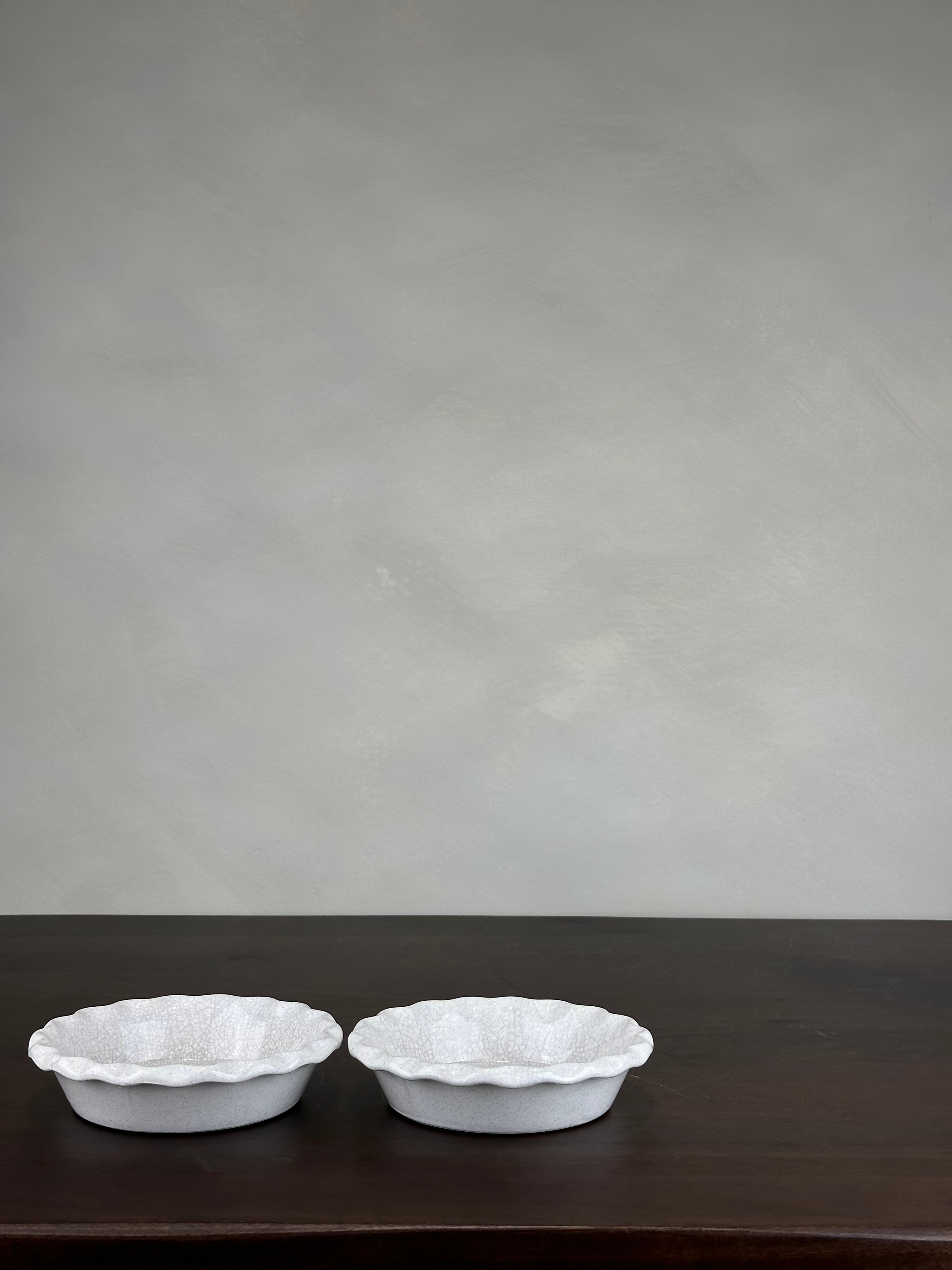 WAVY CERAMIC BOWL