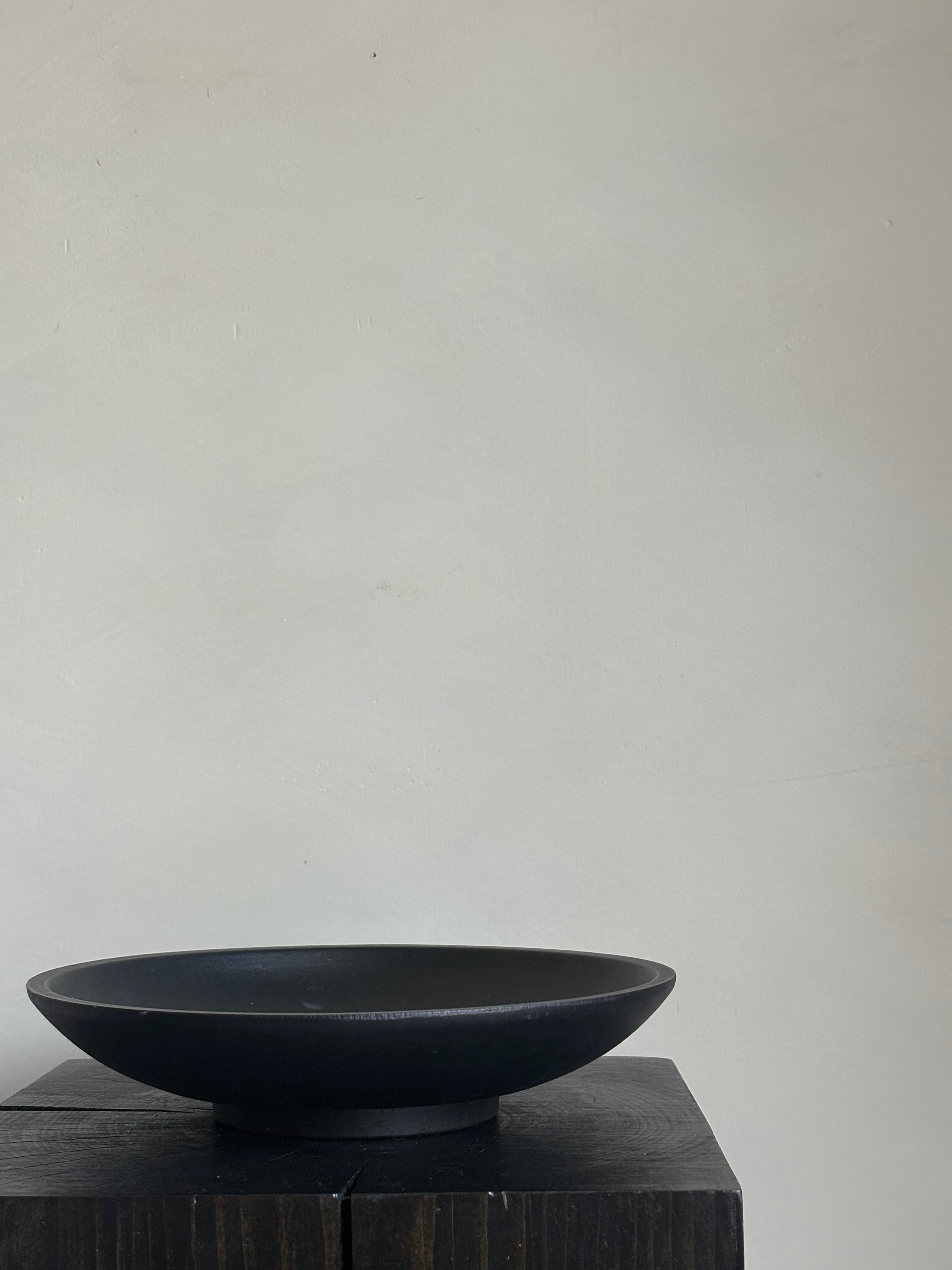 WOODEN BLACK PEDESTAL BOWL